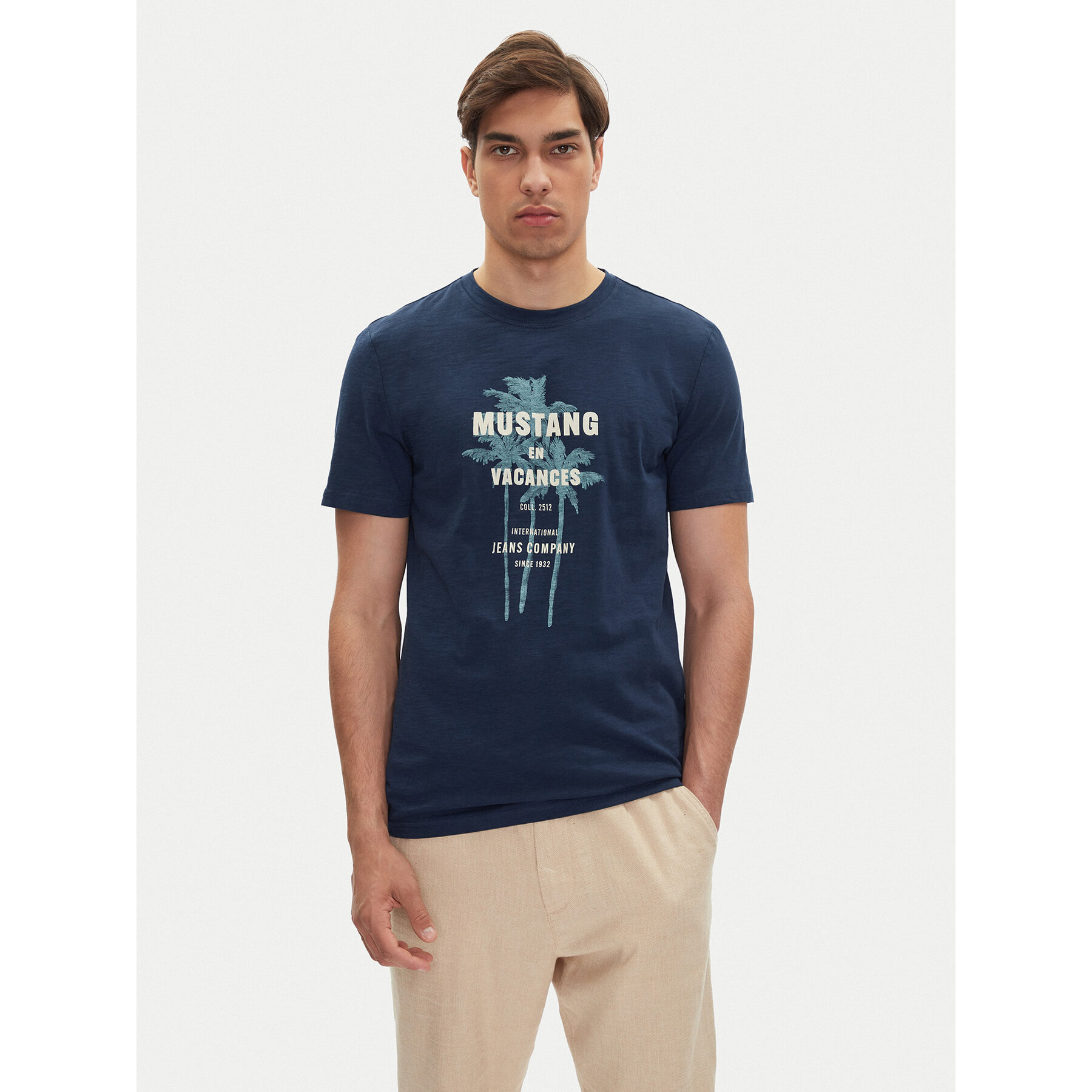 Mustang T-shirt Austin 1016490 Blu scuro Regular Fit