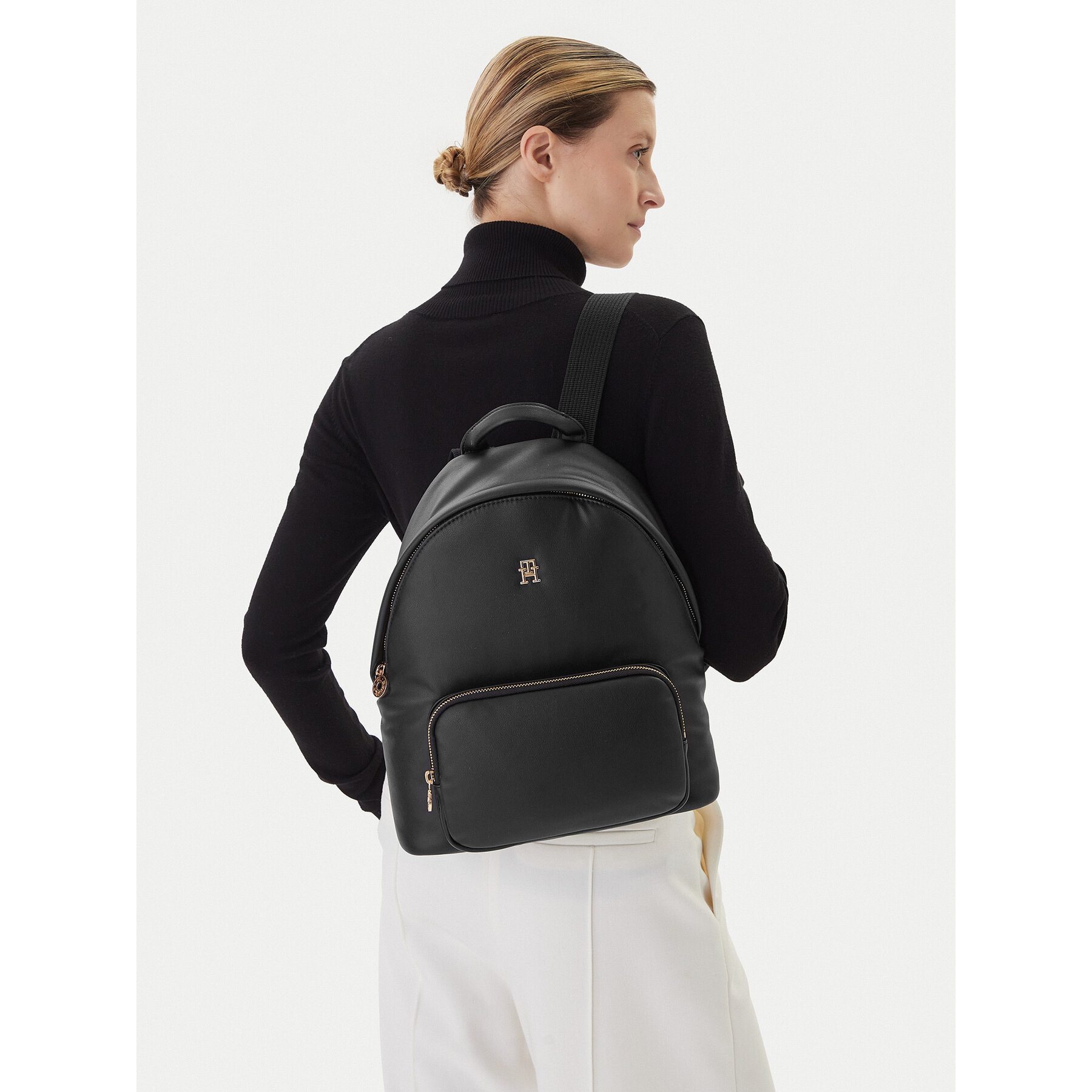 Rucsac Tommy Hilfiger Popette Soft Dome AW0AW17652 Negru