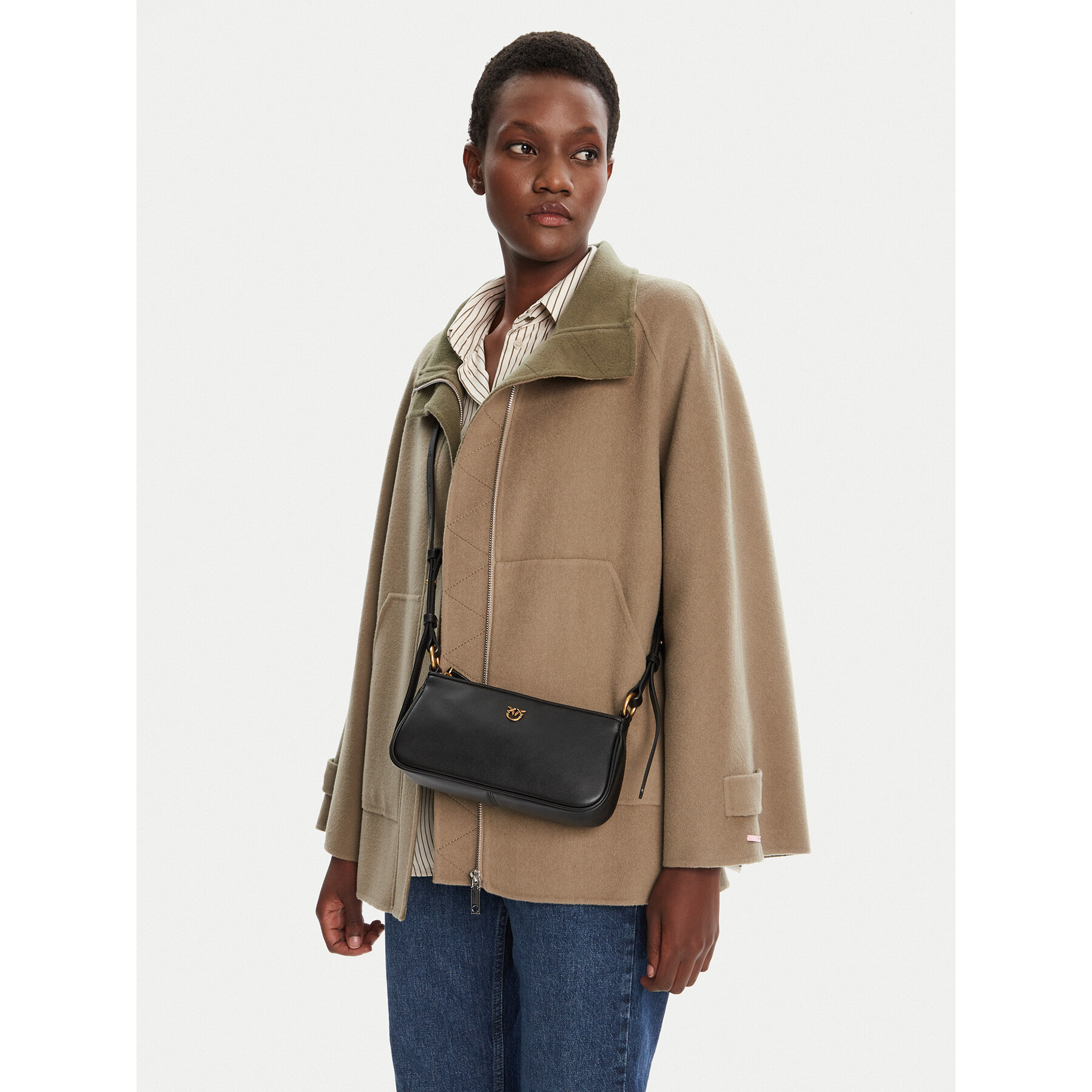 Táska PINKO Half Moon Baguette Mini AI 25-26 PLTT 105069 A0QO Fekete