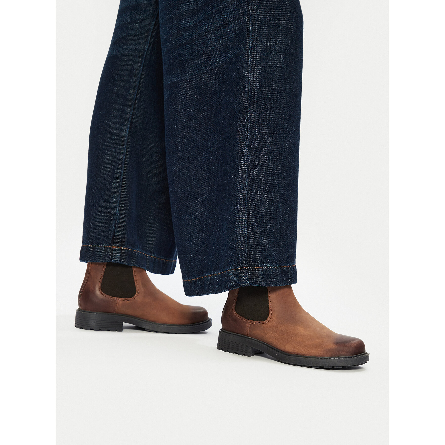Členková obuv s elastickým prvkom Clarks Orinoco2 Lane 261747824 Hnedá