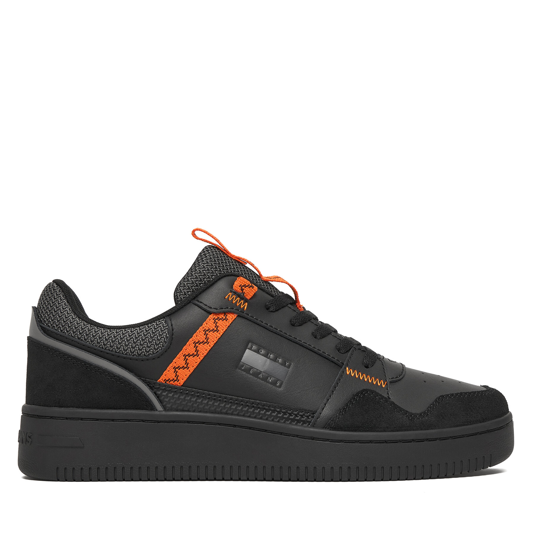 Sneakersy Tommy Jeans Tjm Retro Basket EM0EM01657 Čierna