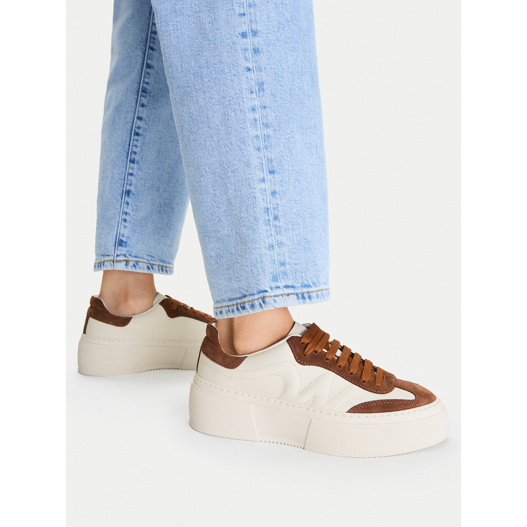 Сникърси Weekend Max Mara Wkatessile 2625766035 Кремав