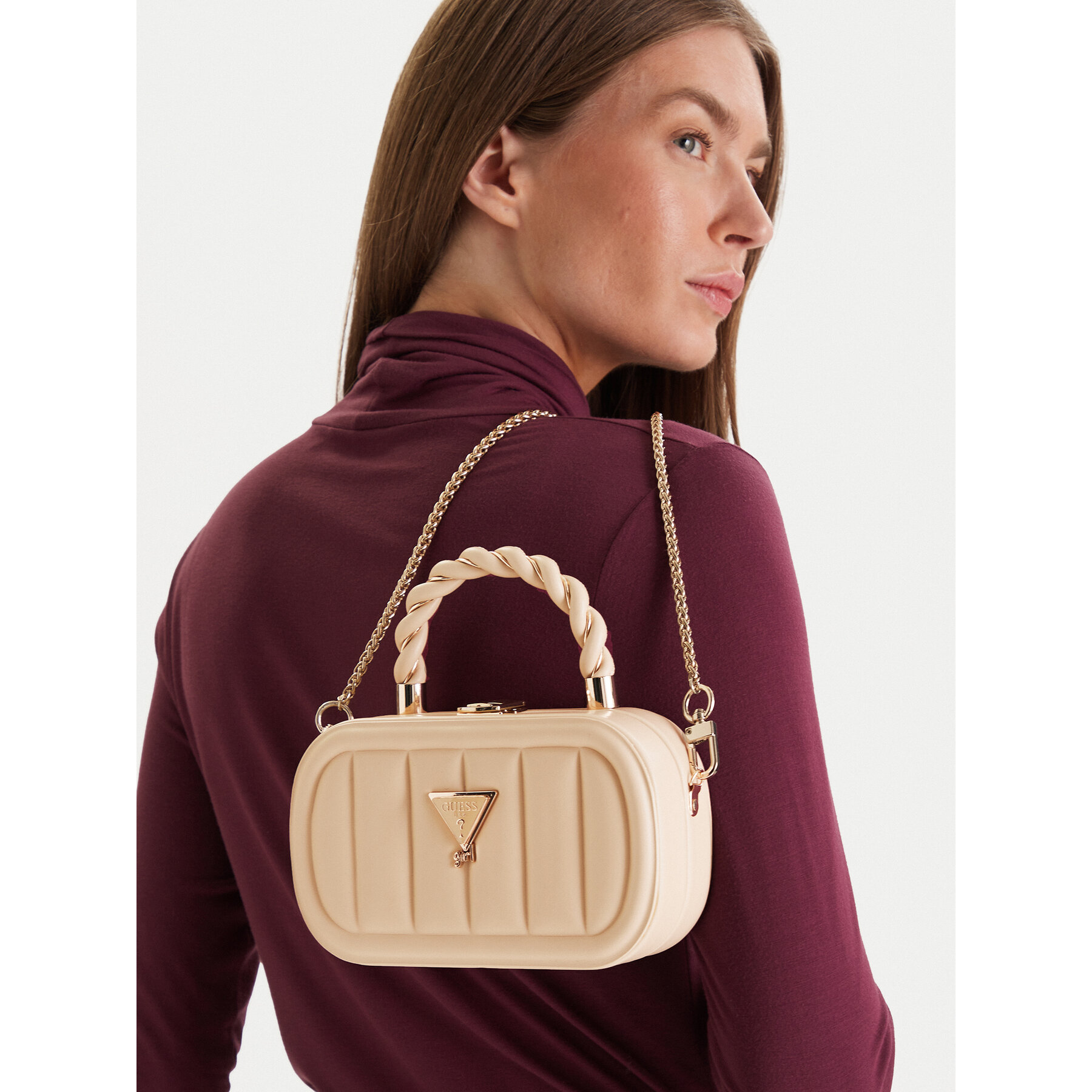 Дамска чанта Guess J6RZ17 WK570 Бежов