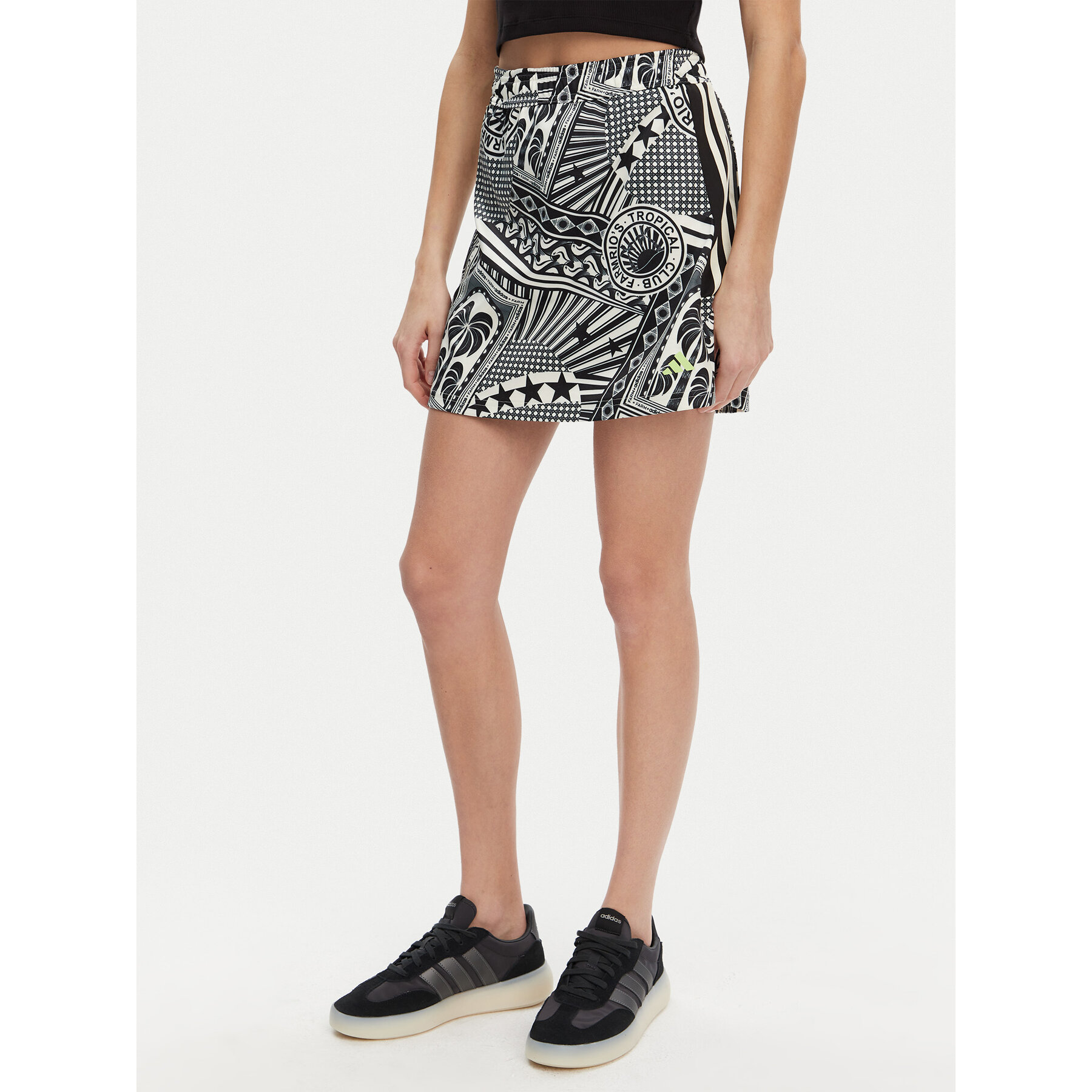 adidas Trapezförmiger Rock FARM Rio JD6312 Schwarz Regular Fit