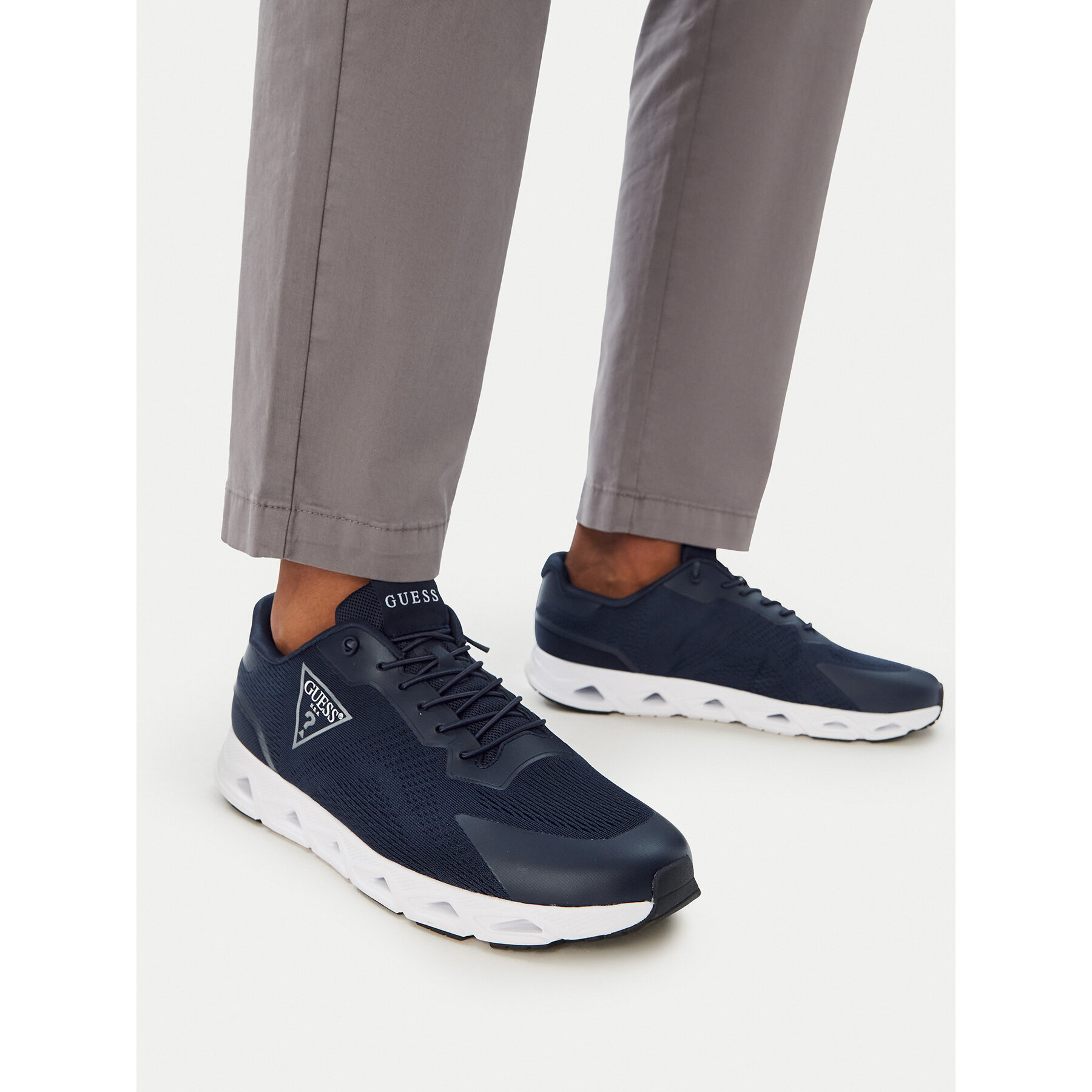 Sneakers Guess FMTEAS ELE12 Bleumarin