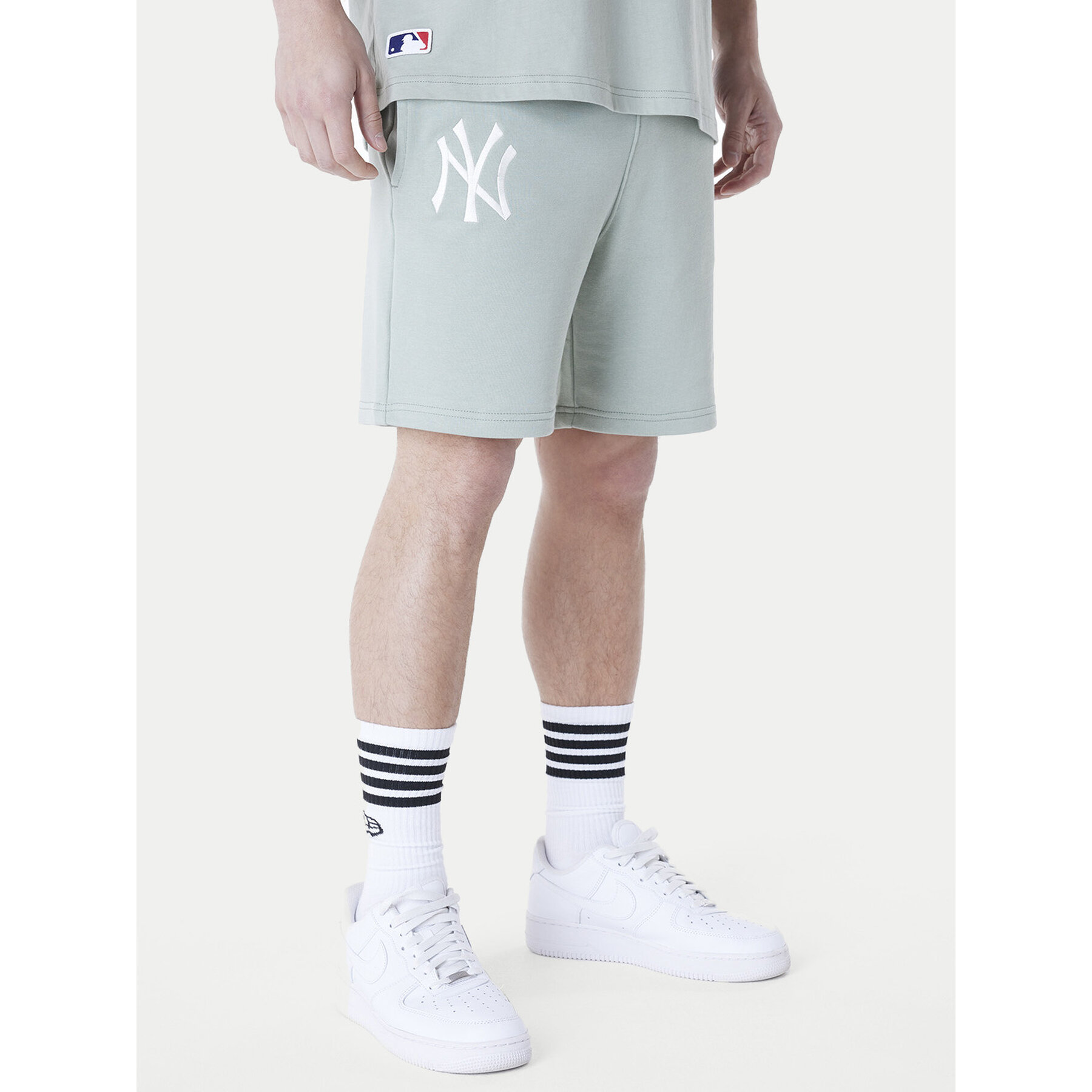 New Era Sportshorts New York Yankees MLB League Essentials 60596184 Grün Regular Fit