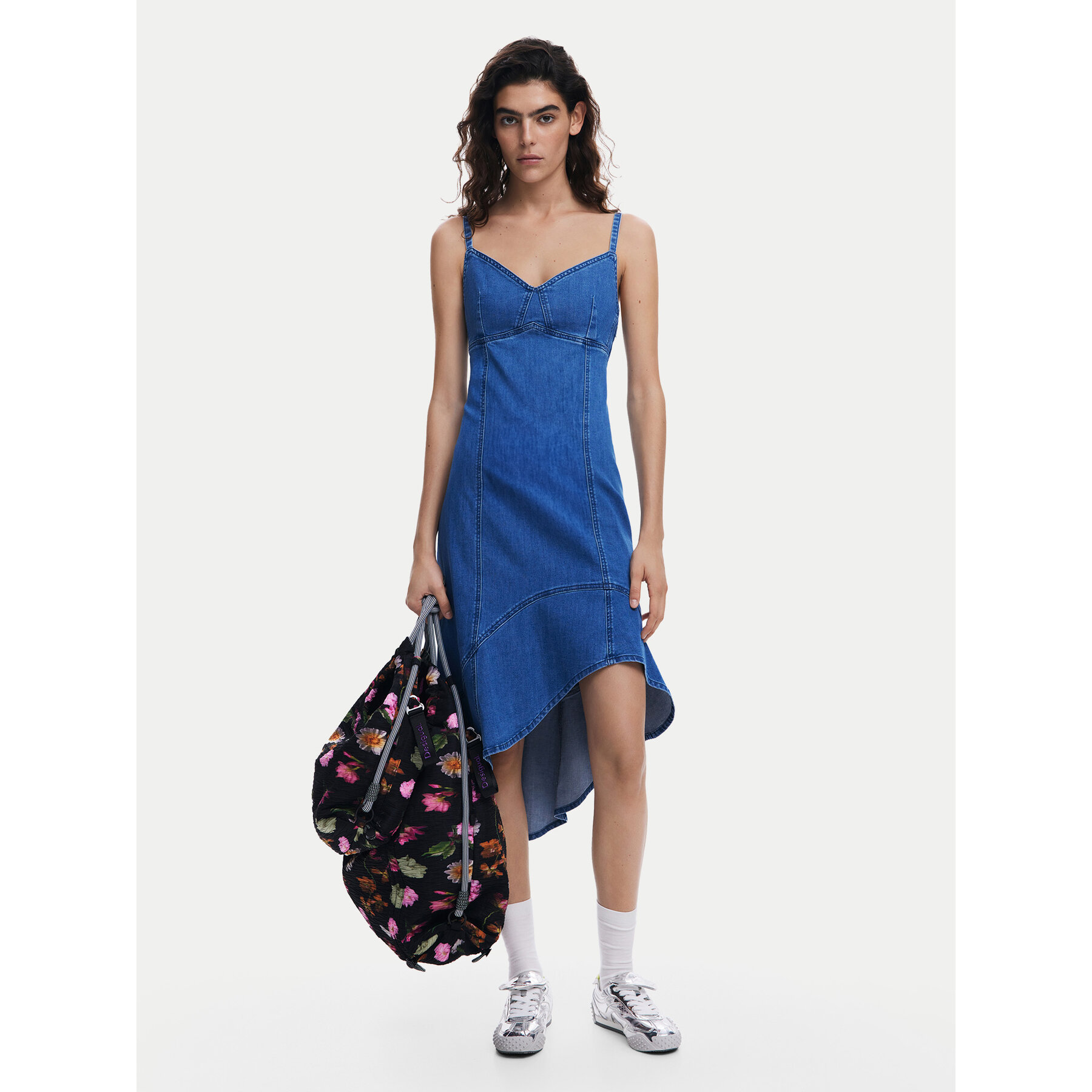 Desigual Jeanskleid Munich 25SWVD07 Blau Regular Fit