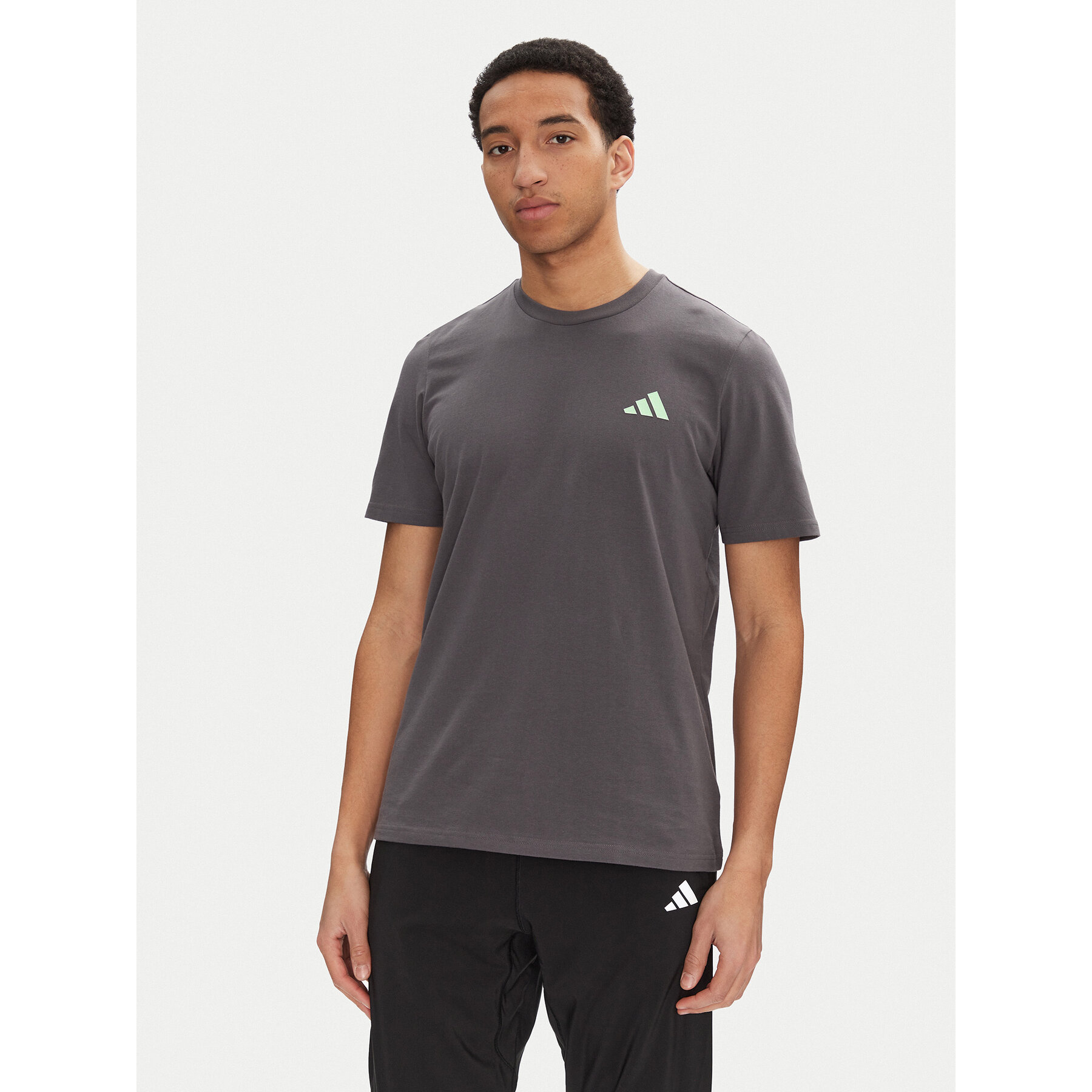 adidas Majica Mercedes - AMG Petronas Formula One Team Premium JY3032 Siva Regular Fit