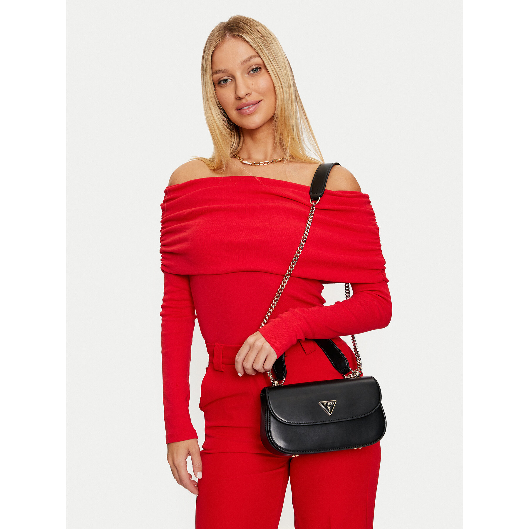 Дамска чанта Guess Daryna HWVG94 93210 Черен