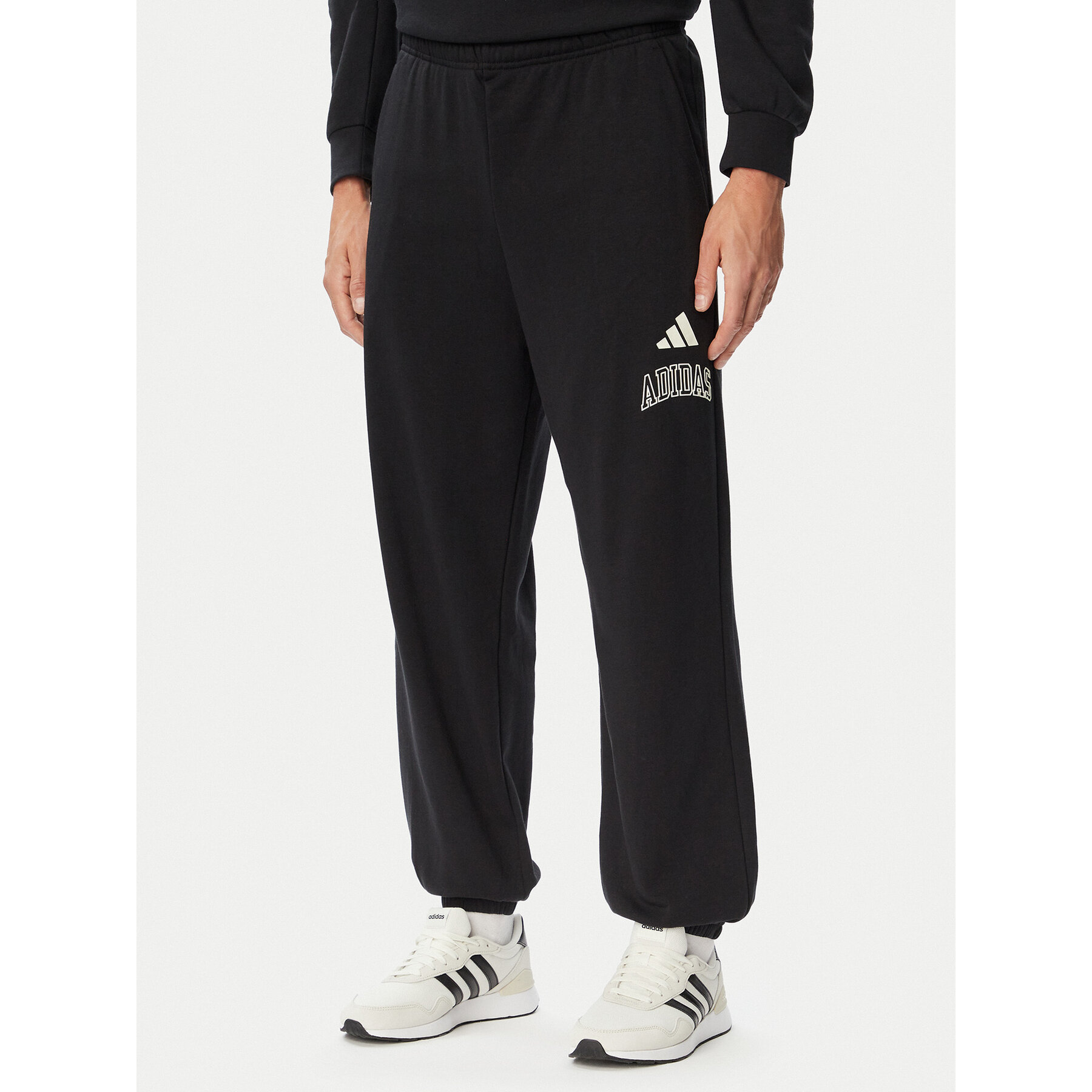 adidas Jogginghose Seasonal Essentials Collegiate French Terry Cuffed KF4264 Schwarz Regular Fit