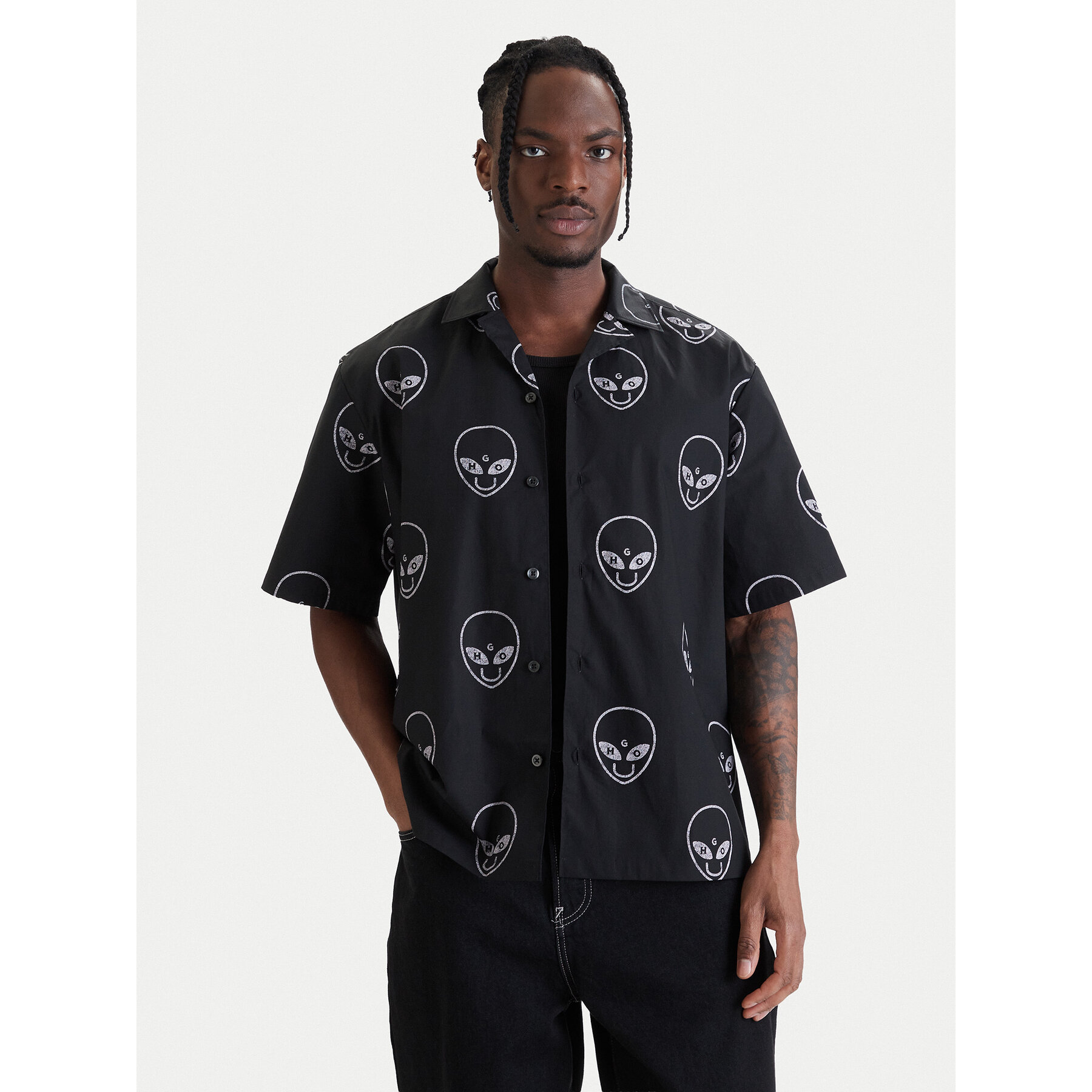 HUGO Hemd Eligino 50560698 Schwarz Relaxed Fit
