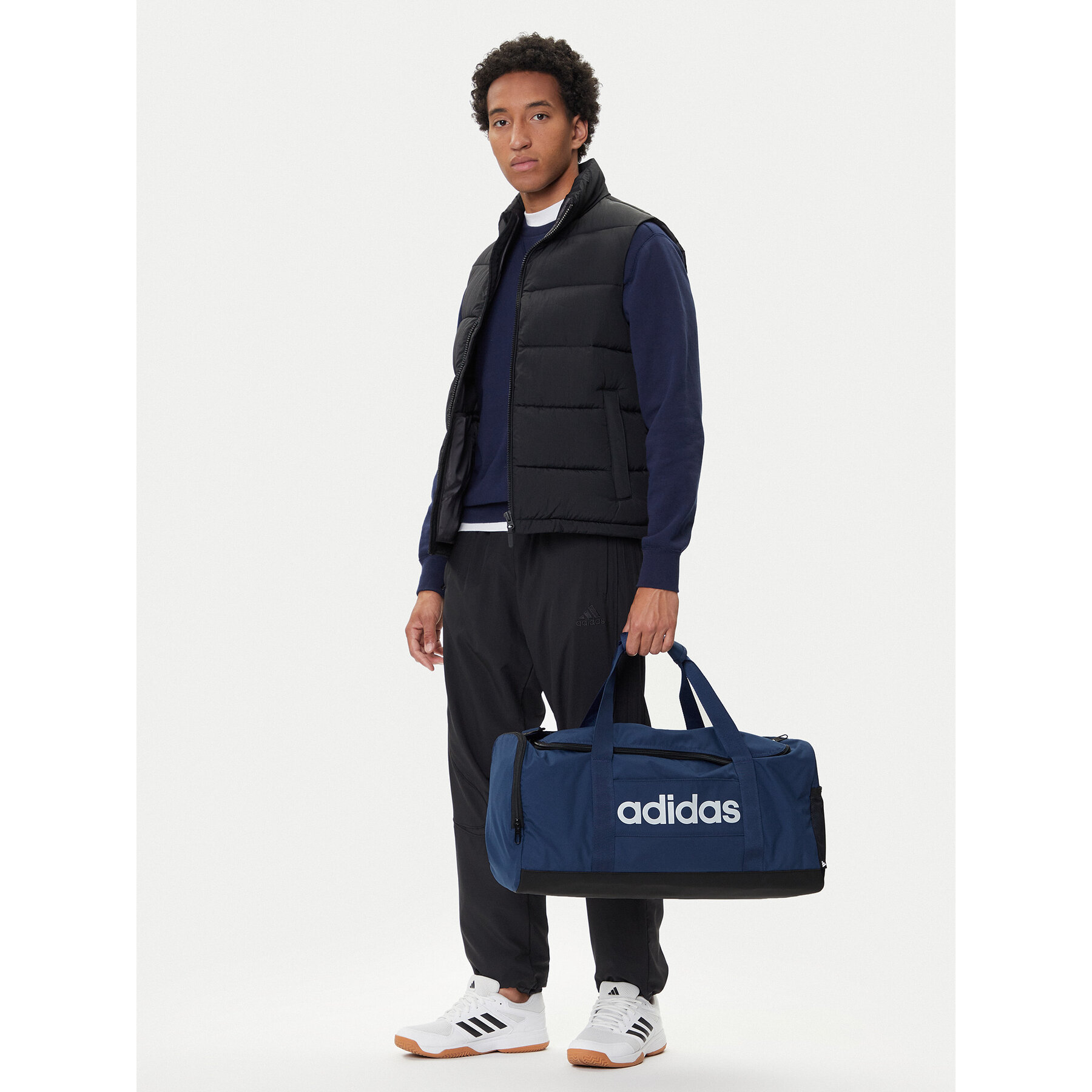 Torba adidas Linear Duffel Medium IN6116 Tamnoplava