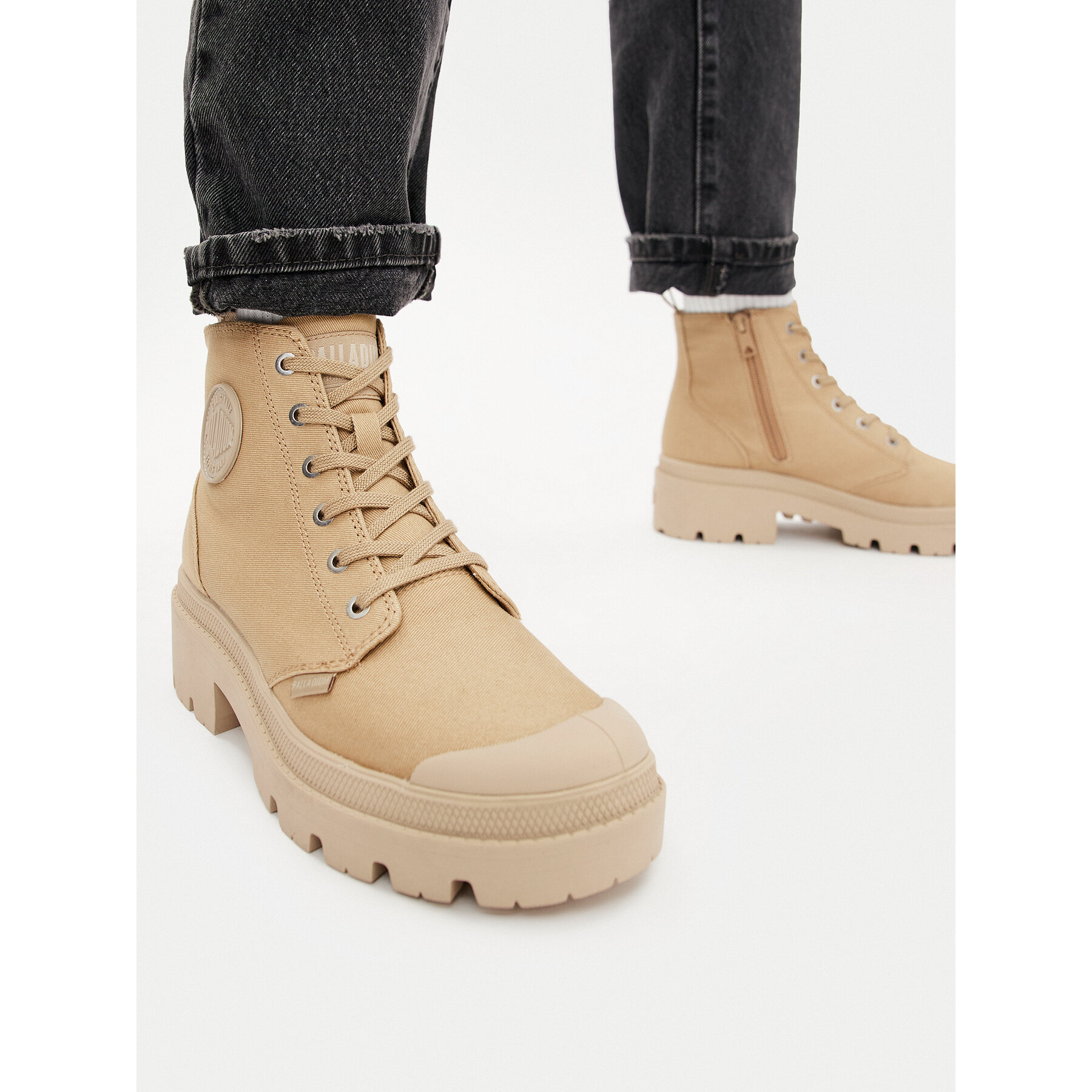 Pohodni čevlji Palladium Pallabase Twill 96907-227-M Bež
