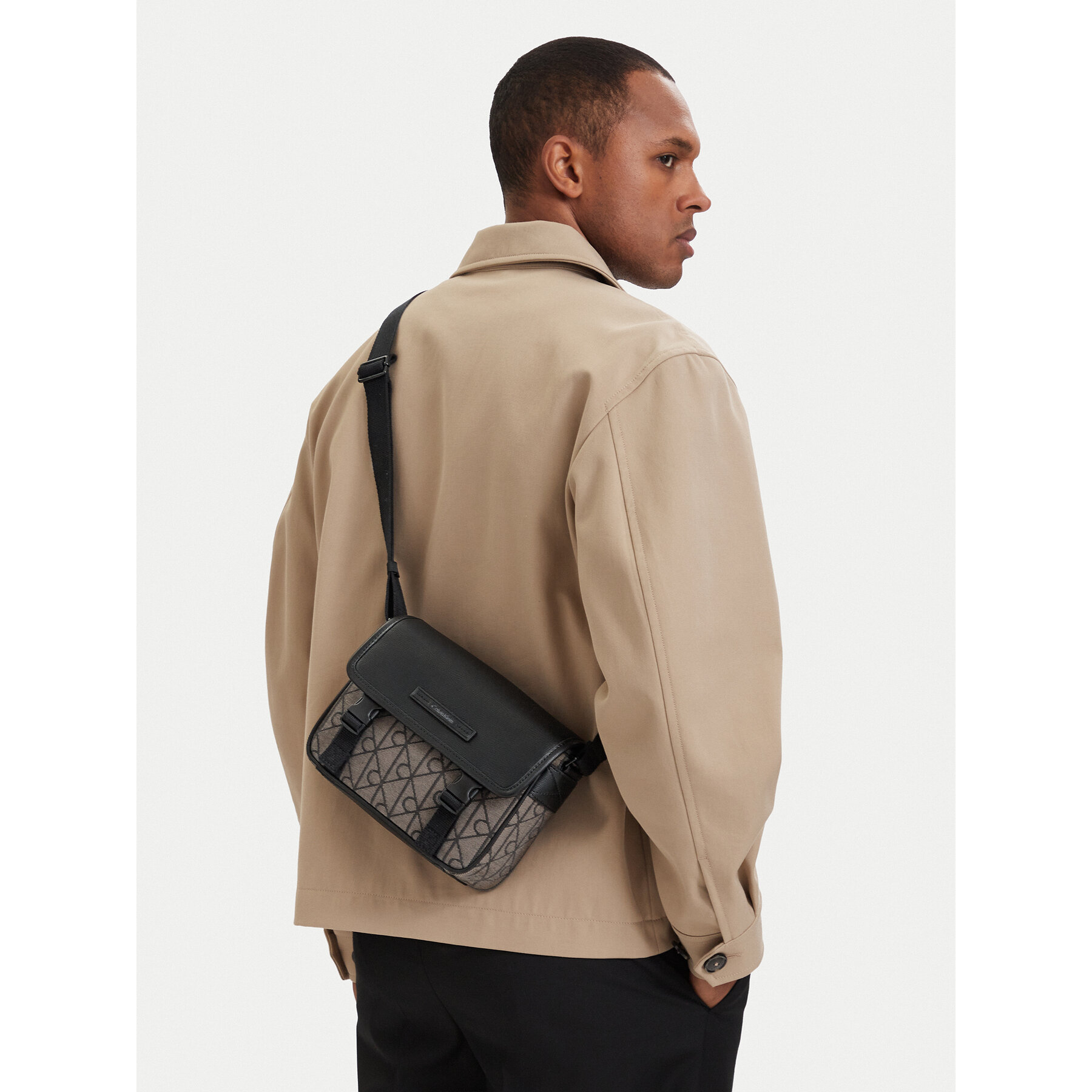 Torbica za okrog pasu Calvin Klein Mixed Emblem Aop LV04D3451G Bež