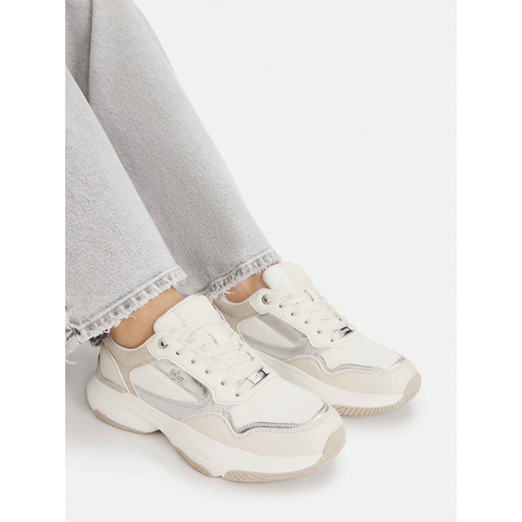 Sneakersy MEXX EO-MI001011661W Béžová