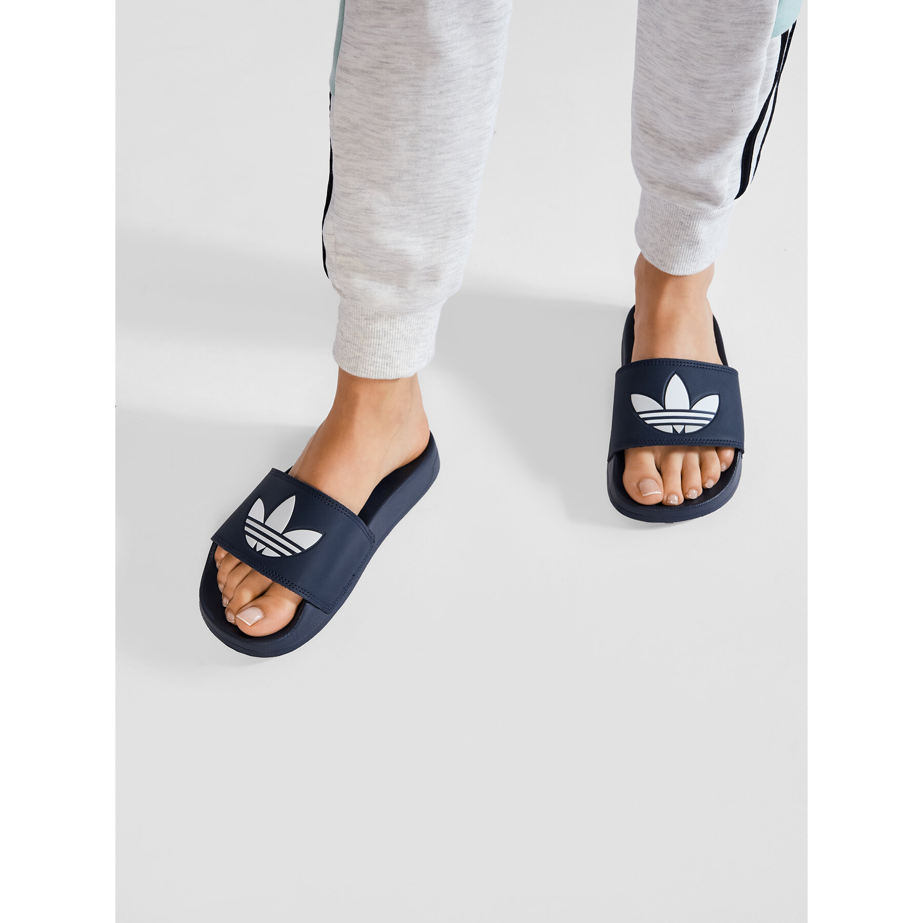 Şlapi adidas adilette Lite Slides FU8299 Bleumarin