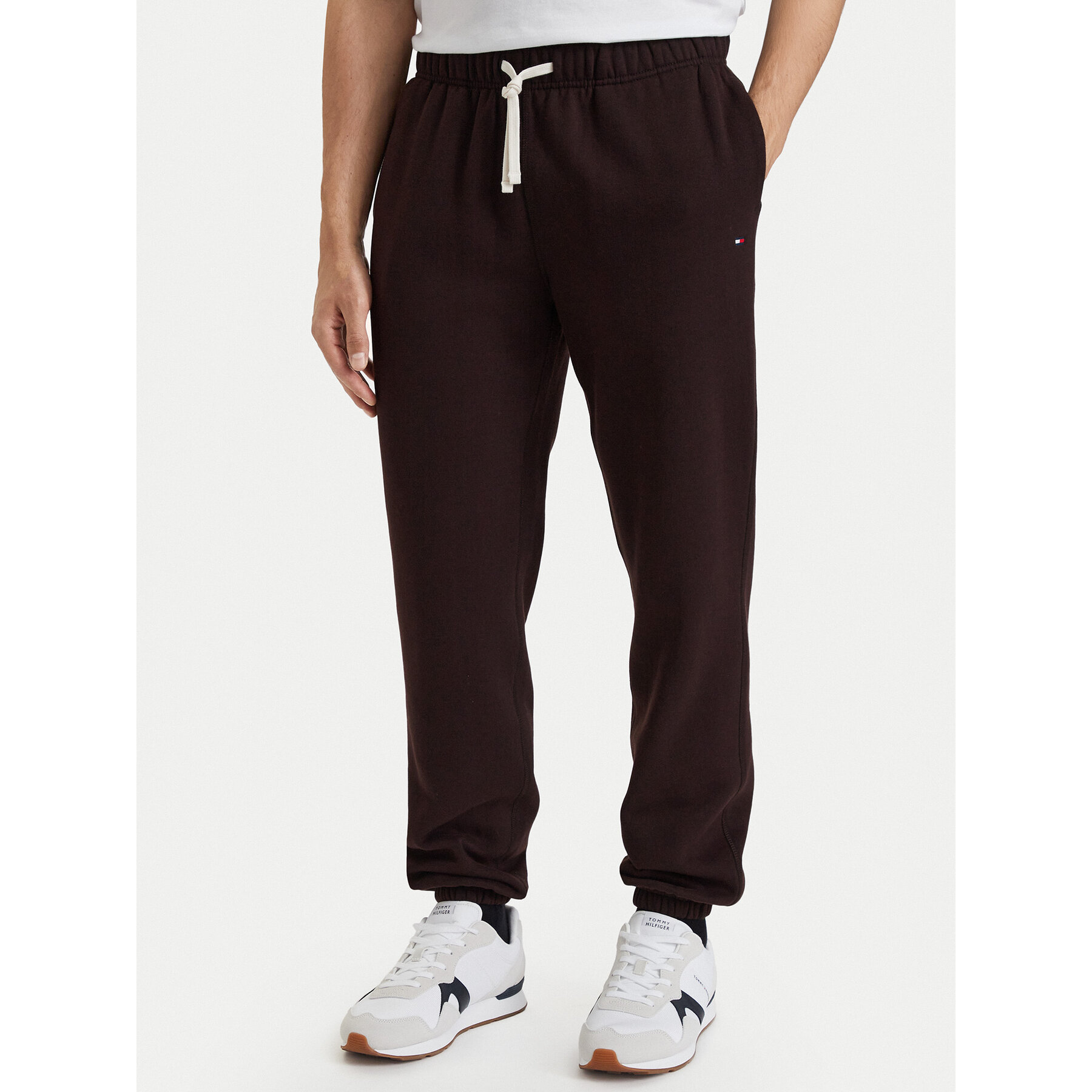 Tommy Hilfiger Jogginghose Essential MW0MW37231 Dunkelbraun Relaxed Fit