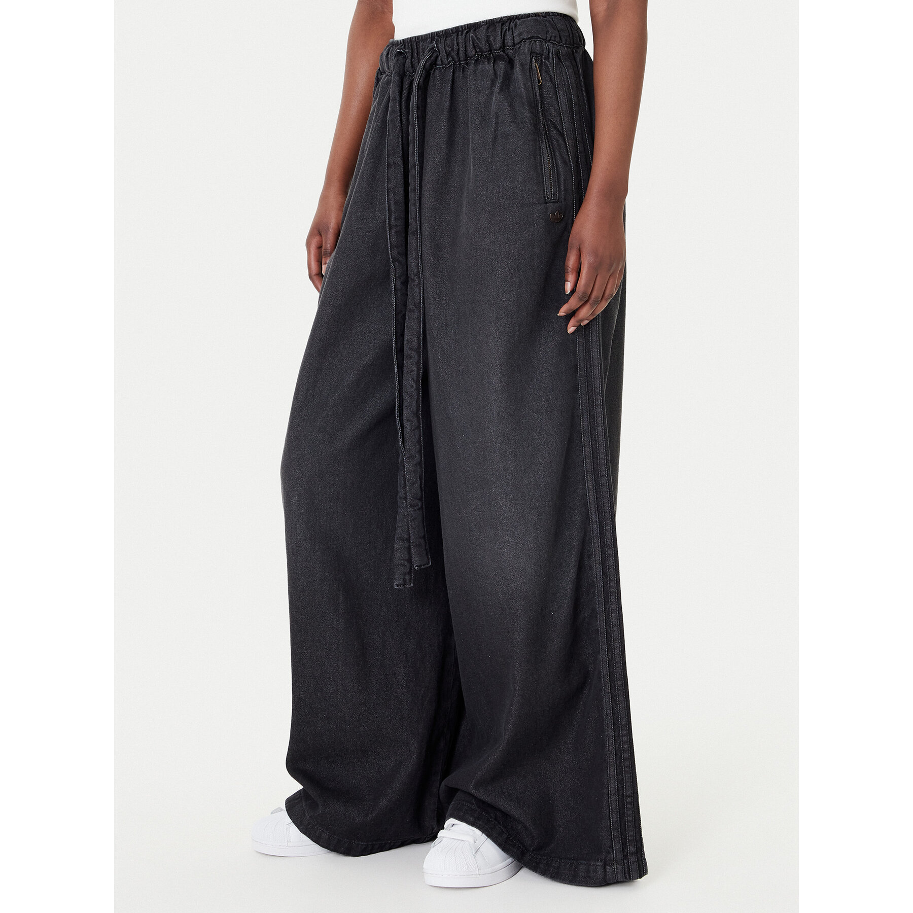 adidas Jeans KD3919 Schwarz Wide Leg