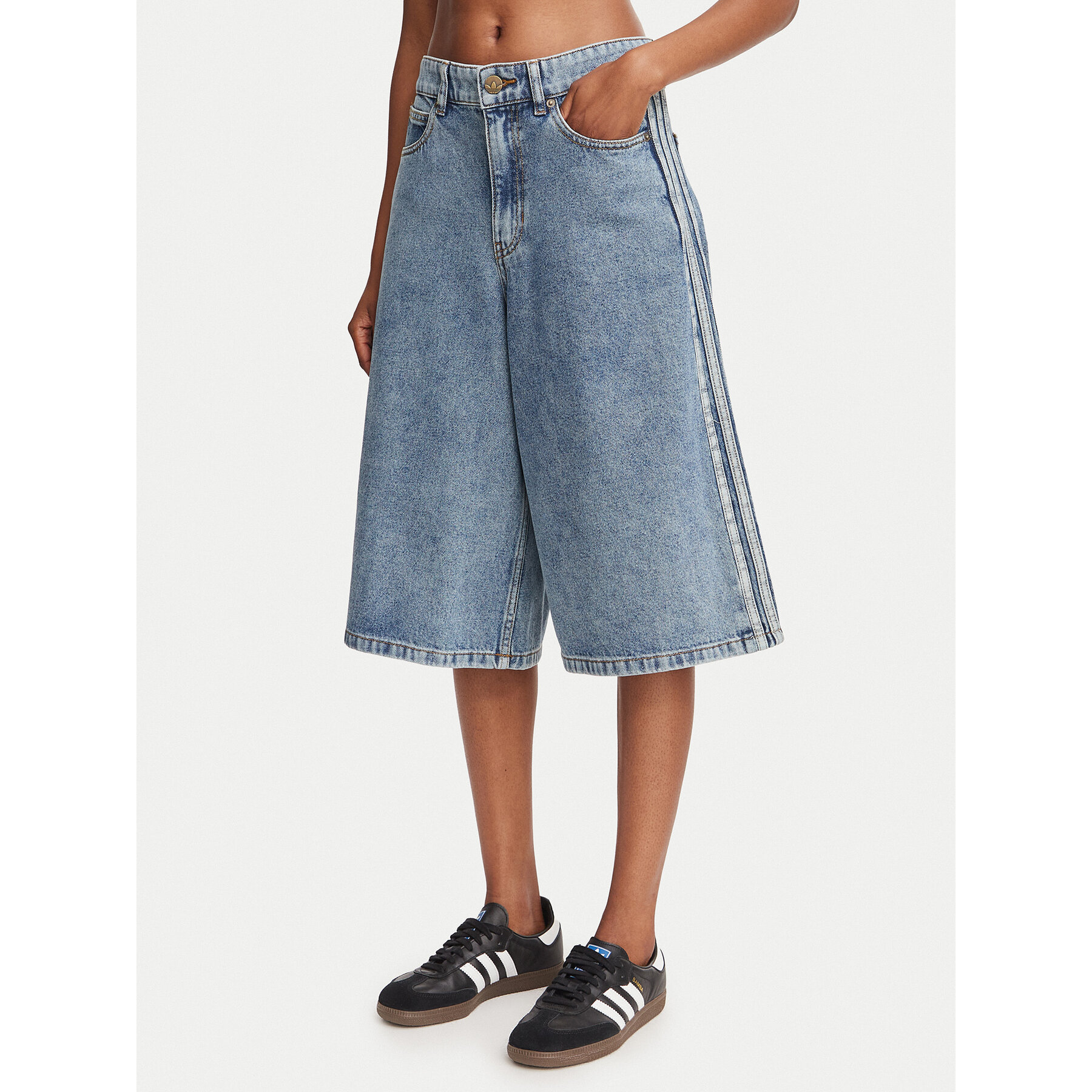 adidas Bermudahose KQ6478 Blau Oversize