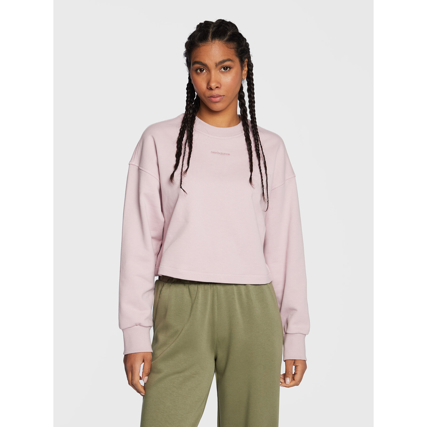 New Balance Sweatshirt Athletics Nature WT23555 Violett Relaxed Fit