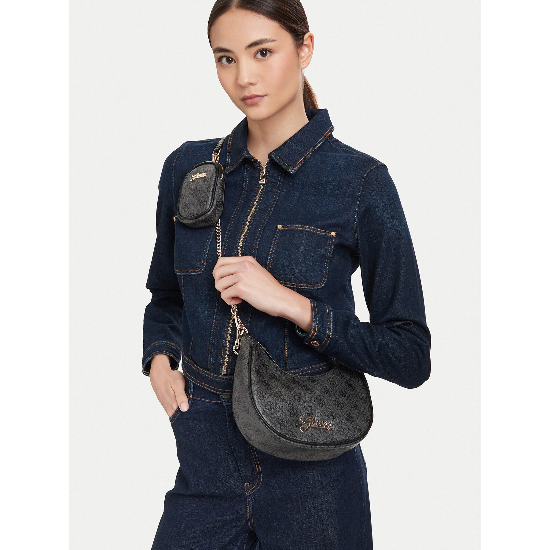 Torbica Guess J6YZ02 W2507 Crna