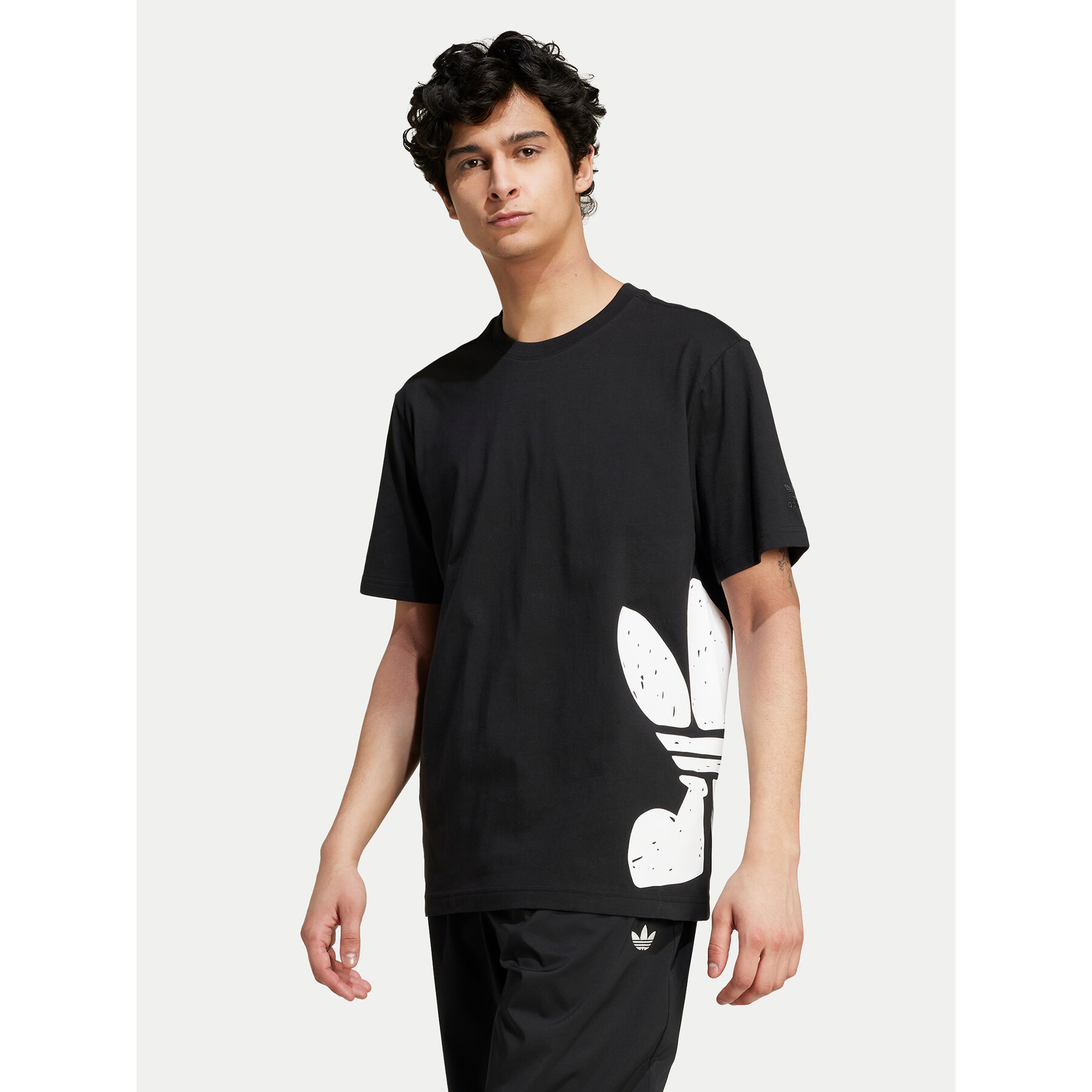 adidas T-Shirt Supply Street IZ2579 Μαύρο Regular Fit