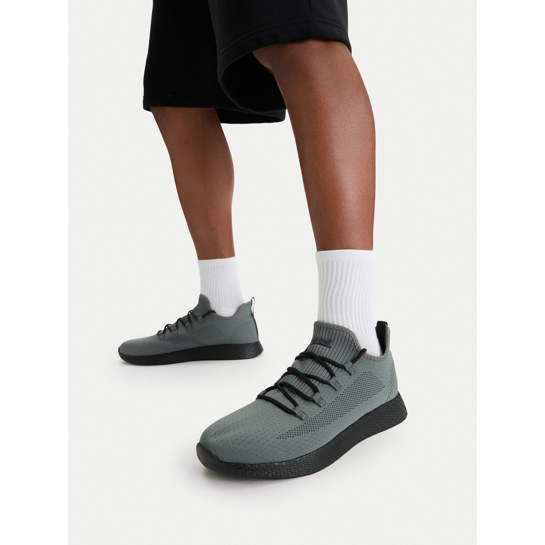 Sneakersy Sprandi CEOWB-MP72-21782 Sivá