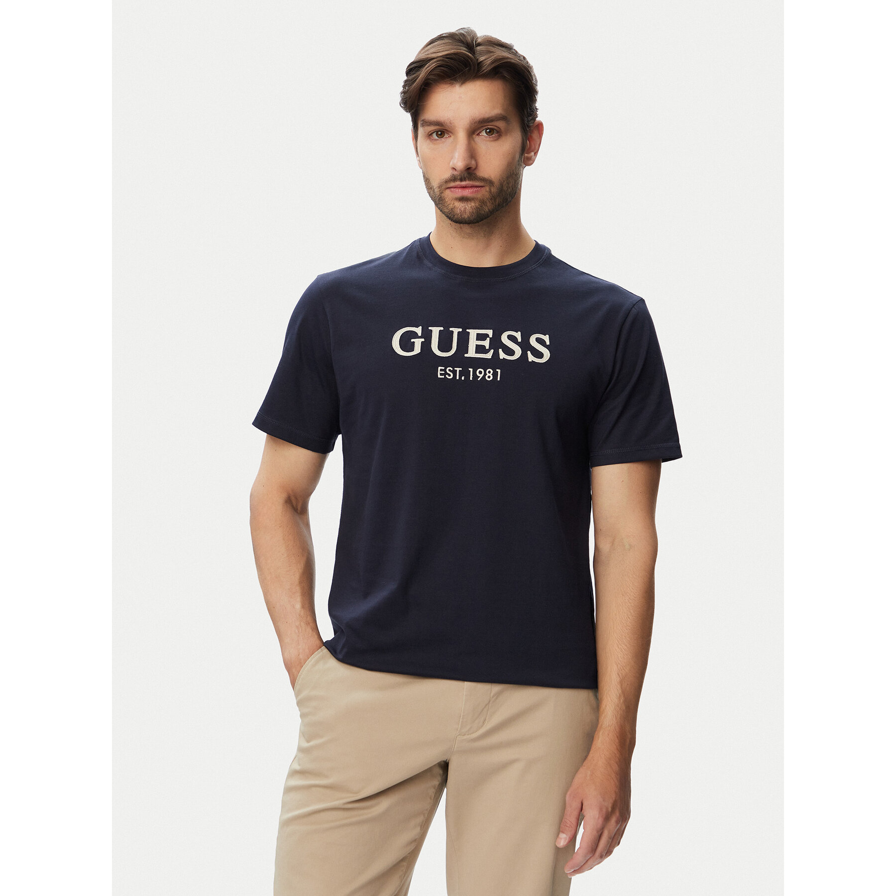 Guess T-shirt M6YI41 K4227 Tamnoplava Regular Fit