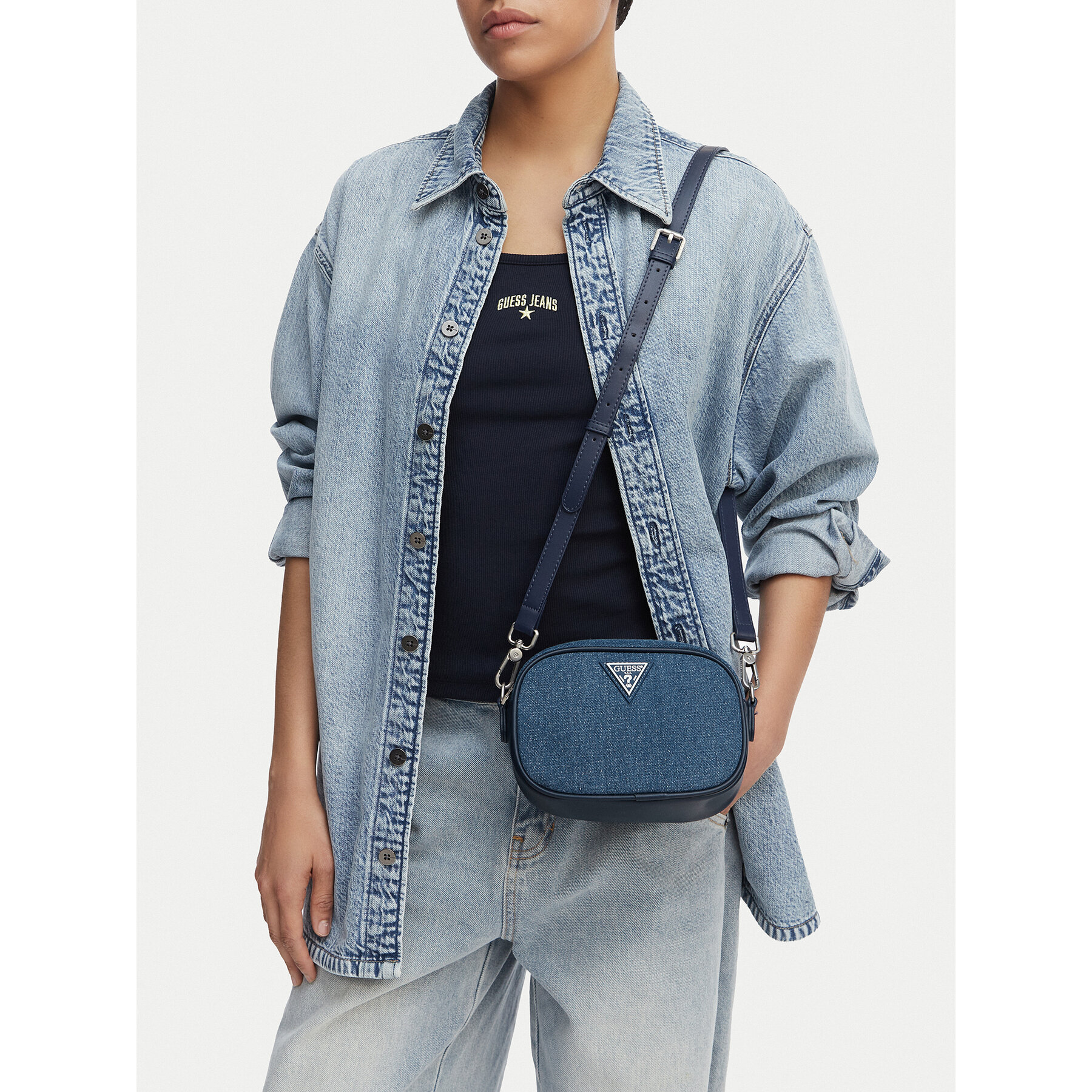 Kabelka Guess Jeans CWBEO-GUESS-B-012-09 Tmavomodrá