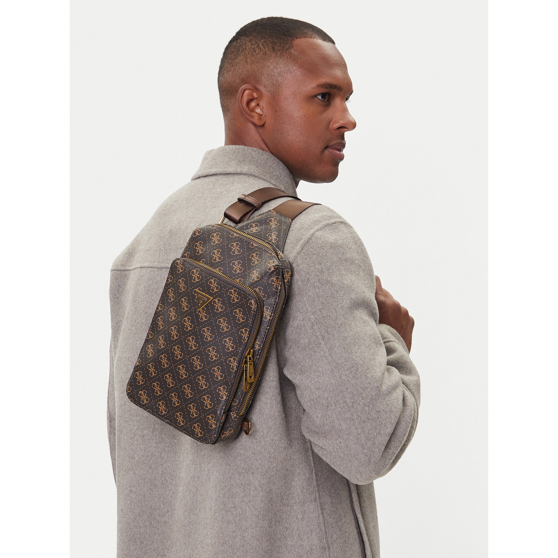 Мъжка чантичка Guess HMMILO P5226 Кафяв