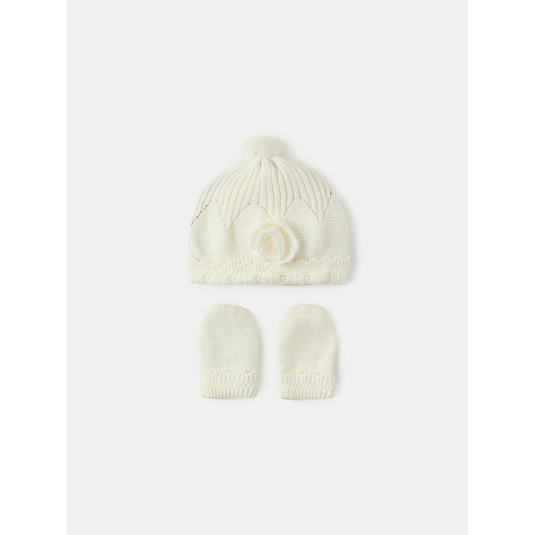 Set čiapka a šál Mayoral 9767 Écru