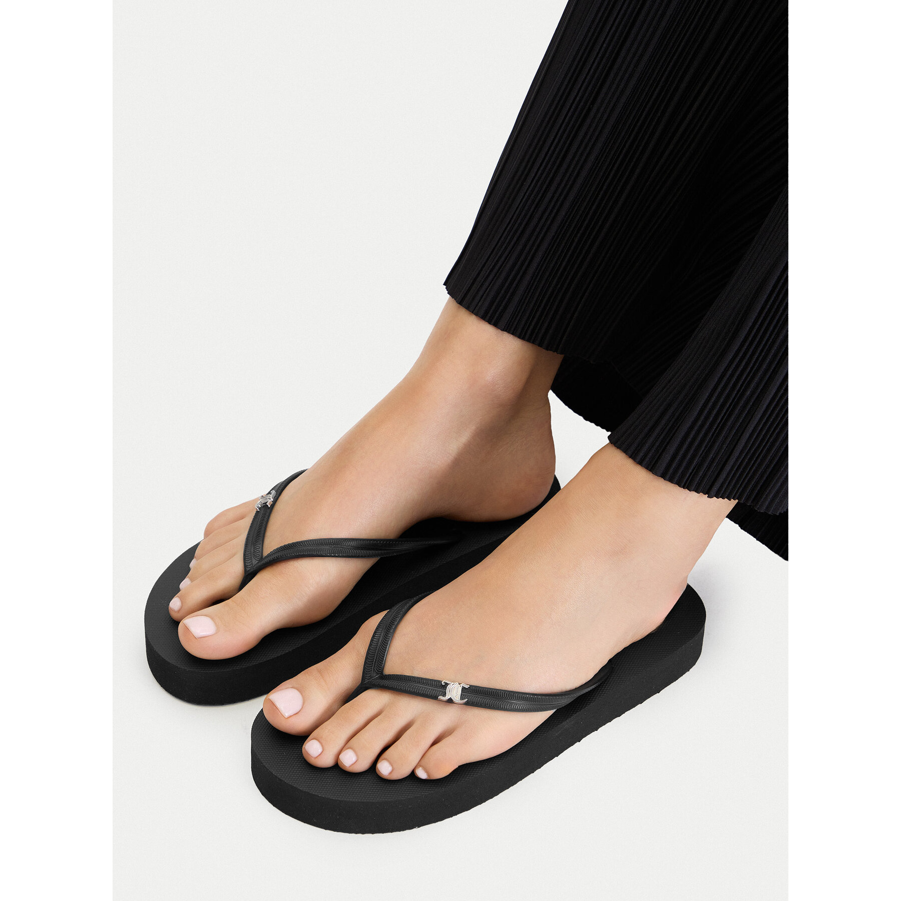 Čības uz pirksta Juicy Couture CEO-800289 Melns
