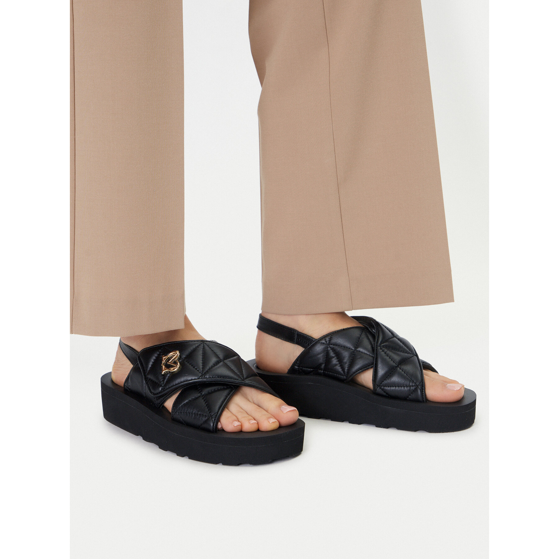 Sandale LOVE MOSCHINO JA16044I1MIE0000 Crna