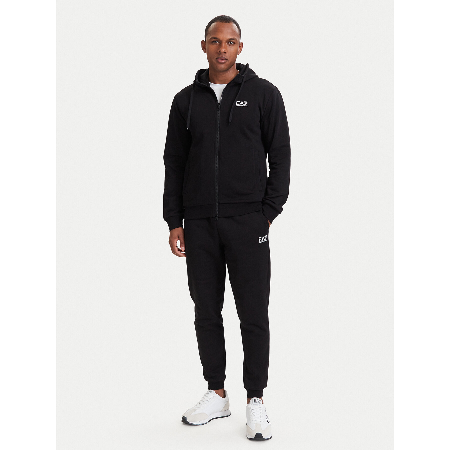 EA7 Emporio Armani Jogginganzug 8NPV68 PJVTZ 1200 Schwarz Regular Fit