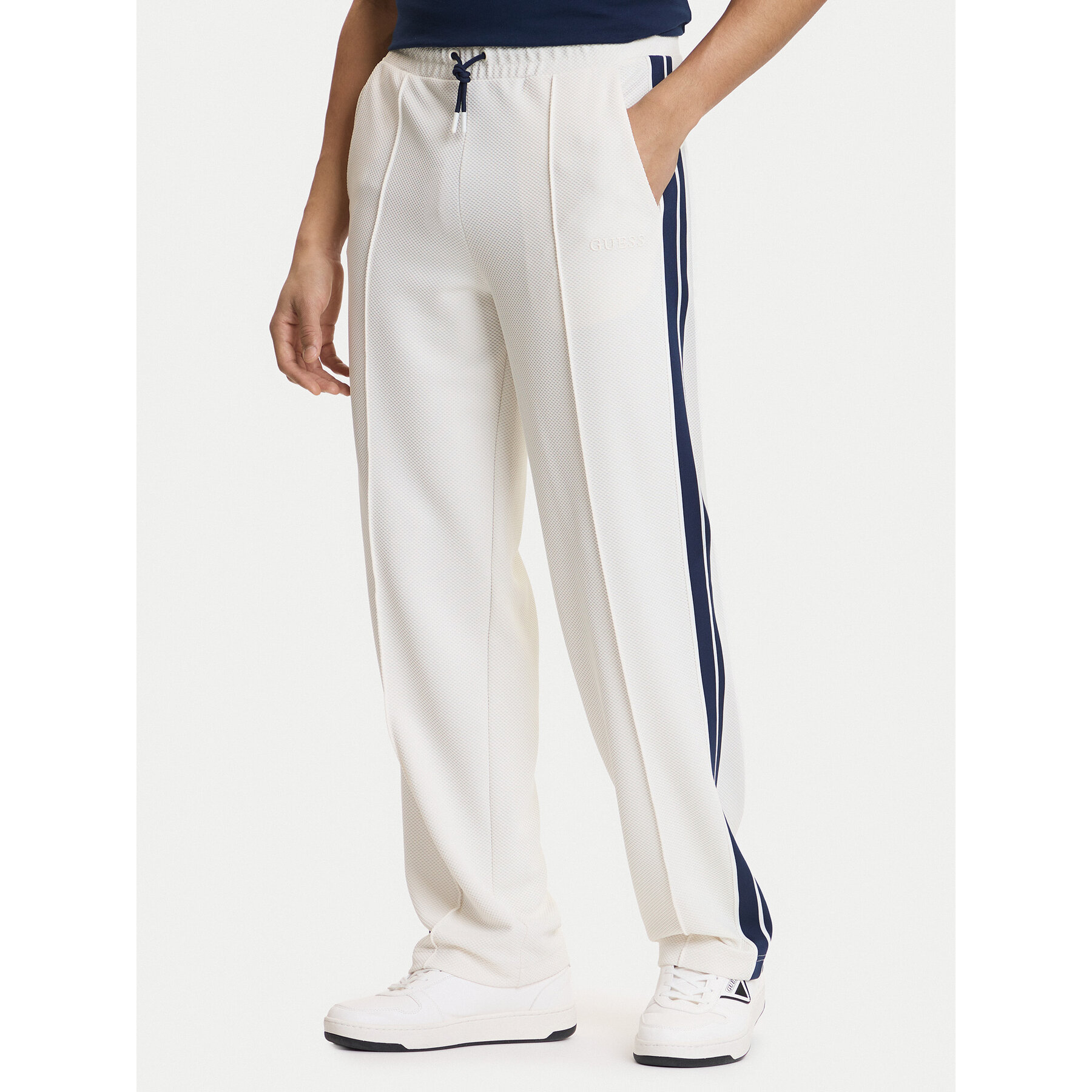 Guess Jogginghose Z6GB14 K3211 Écru Regular Fit