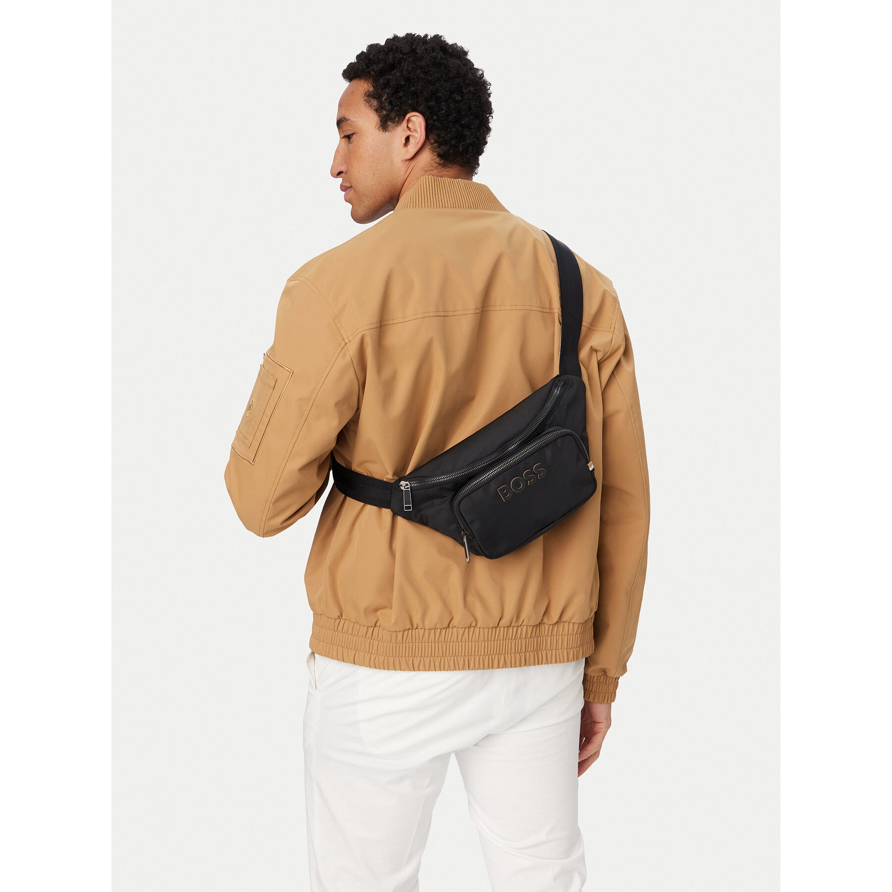 Övtáskák BOSS Catch 3.0 Bumbag 50511938 Fekete
