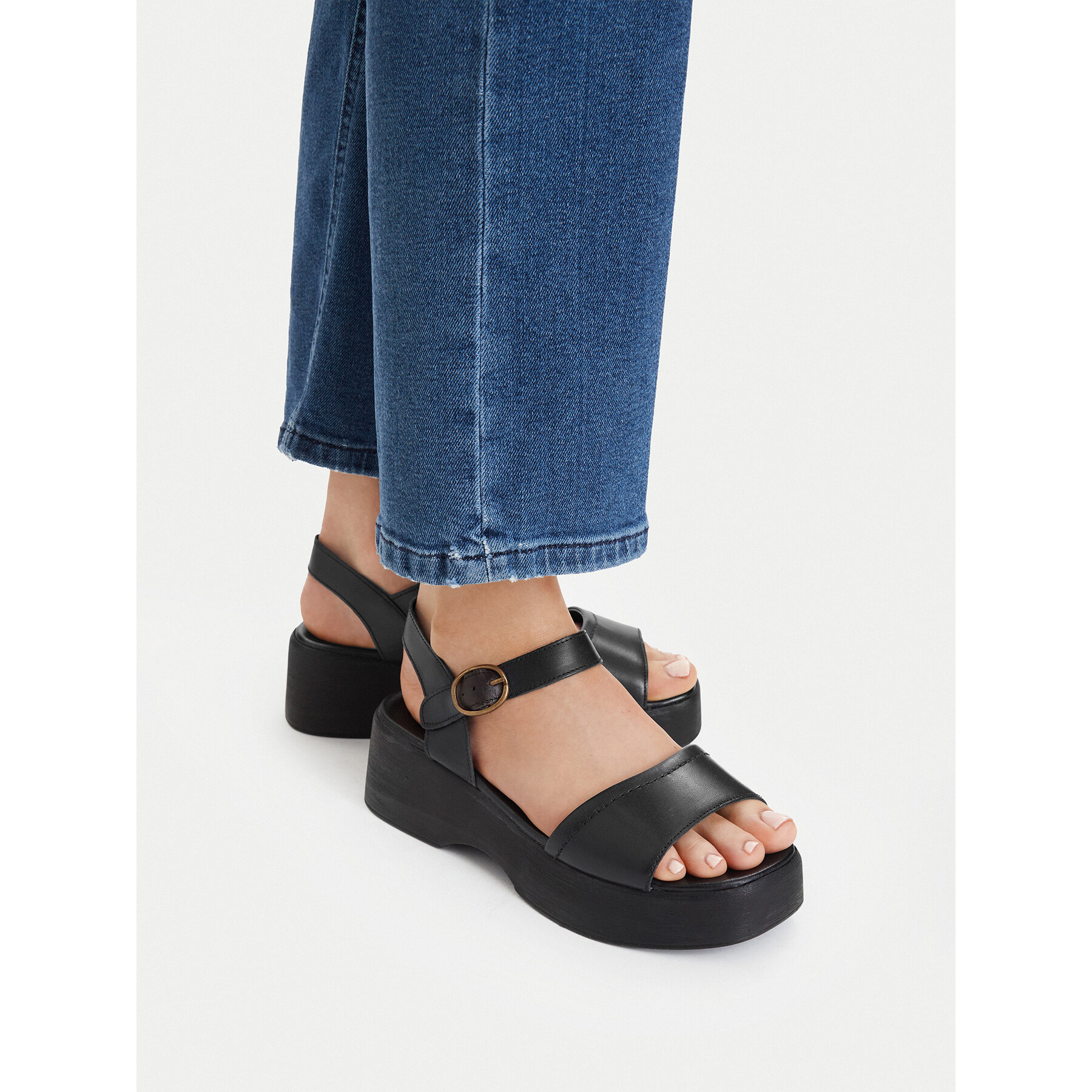 Sandale Lasocki CEO-WI23-NAGINA-10 Crna