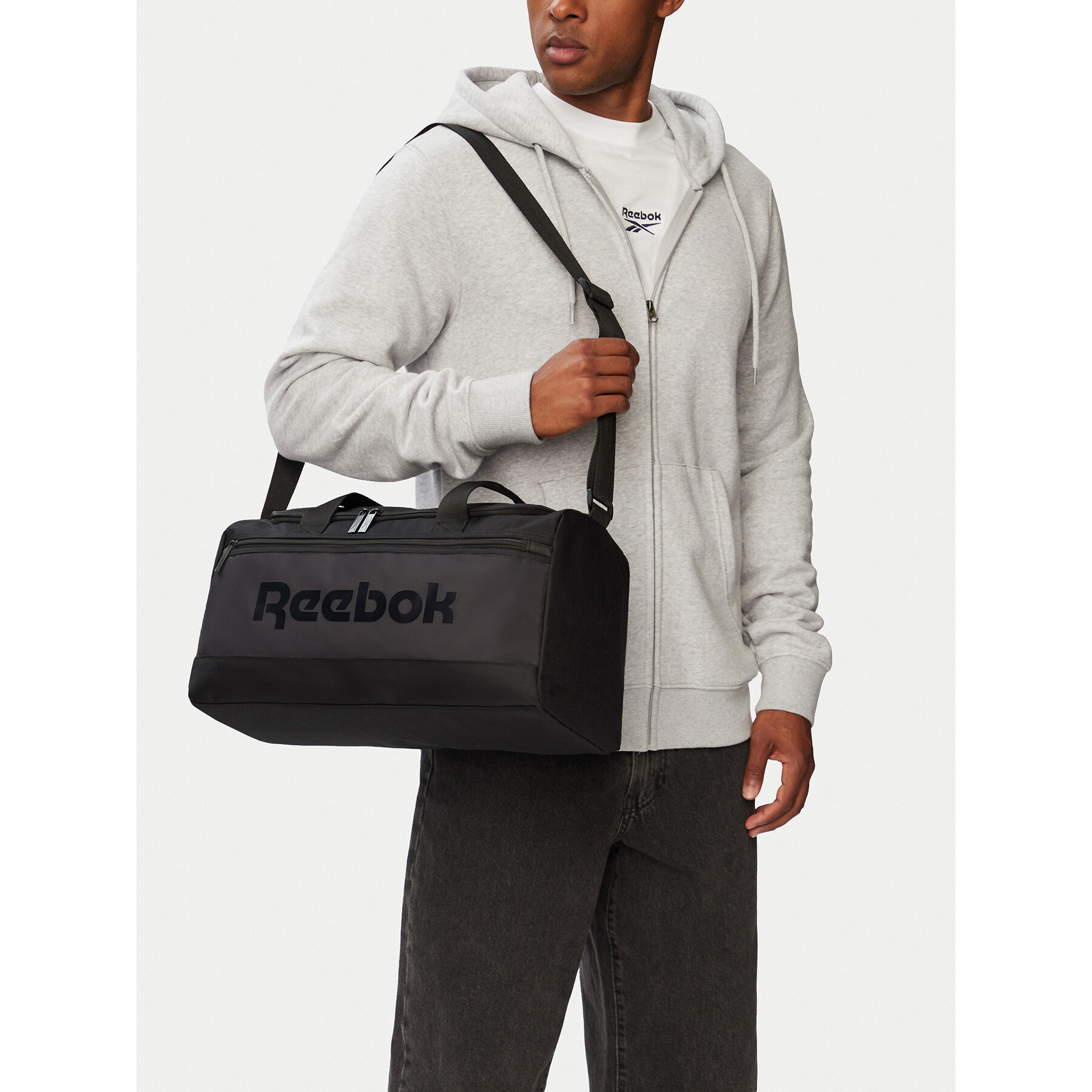 Športna torba Reebok CWBEO-RBK-P-005-08 Črna