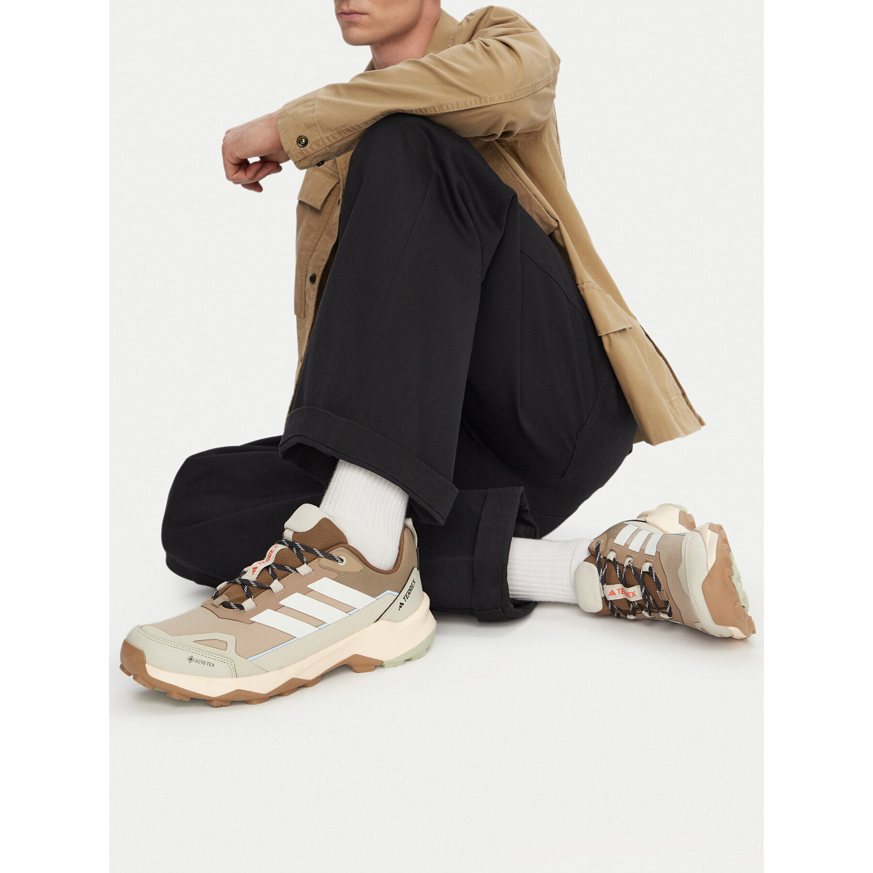 Trekking čevlji adidas Terrex Skychaser Ax5 Gore-Tex JR3979 Rjava