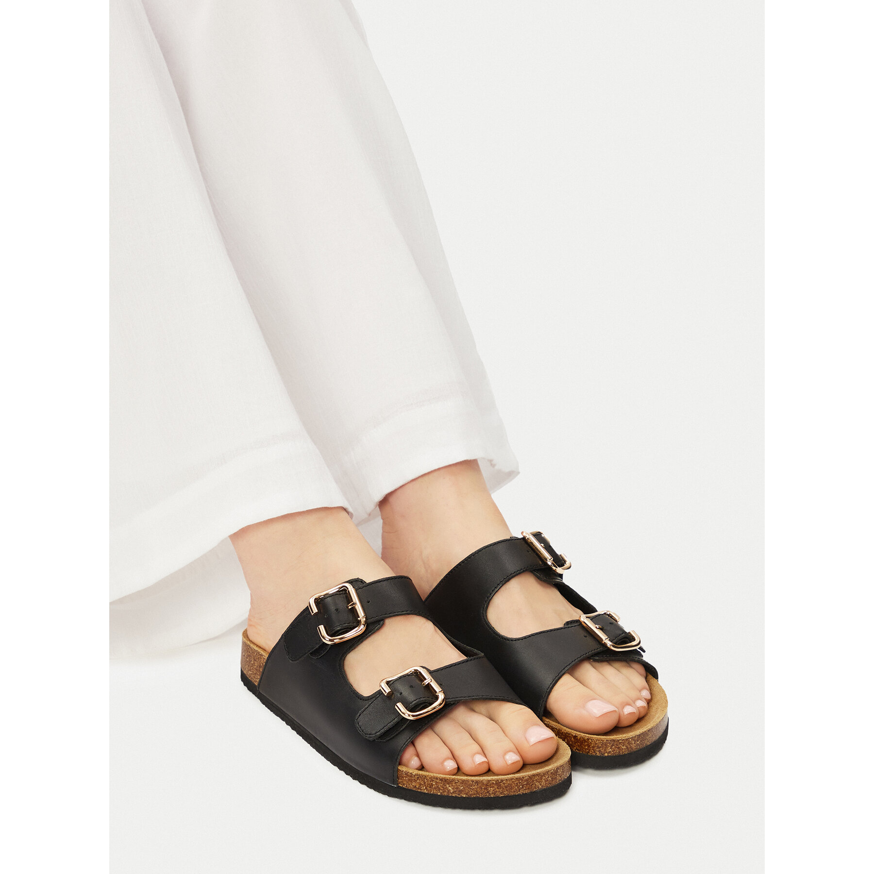 Šľapky Lasocki ARC-28936-03 Čierna