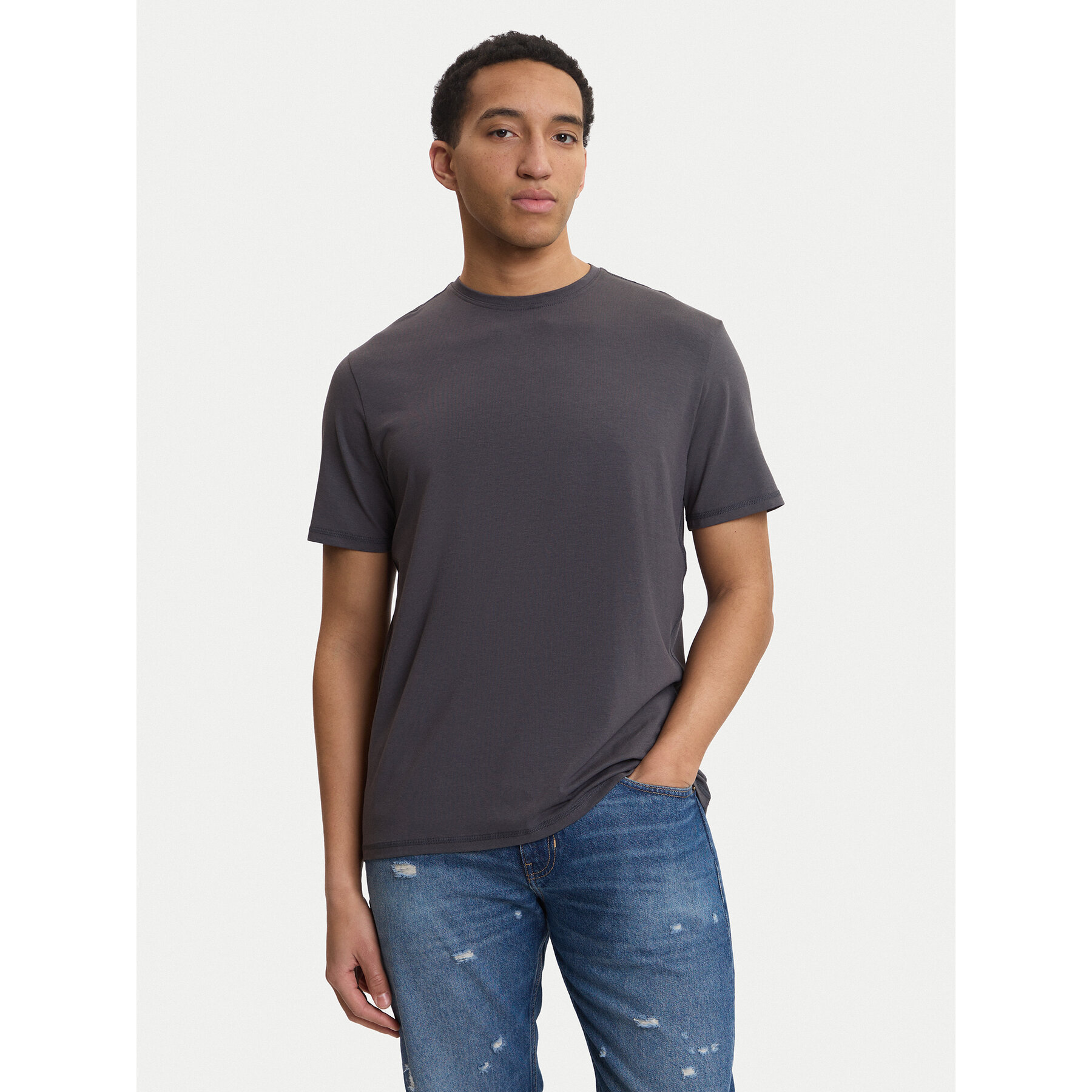 Guess T-shirt M6RI62 JR06K Siva Regular Fit