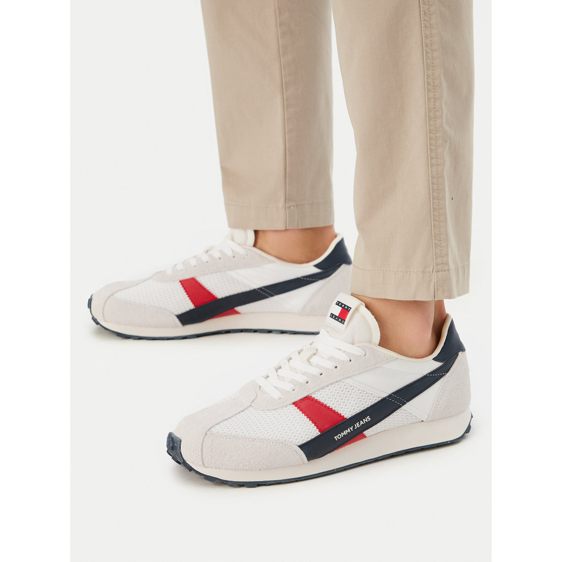 Сникърси Tommy Jeans Retro Runner Archive Open Mesh EM0EM01715 Бял