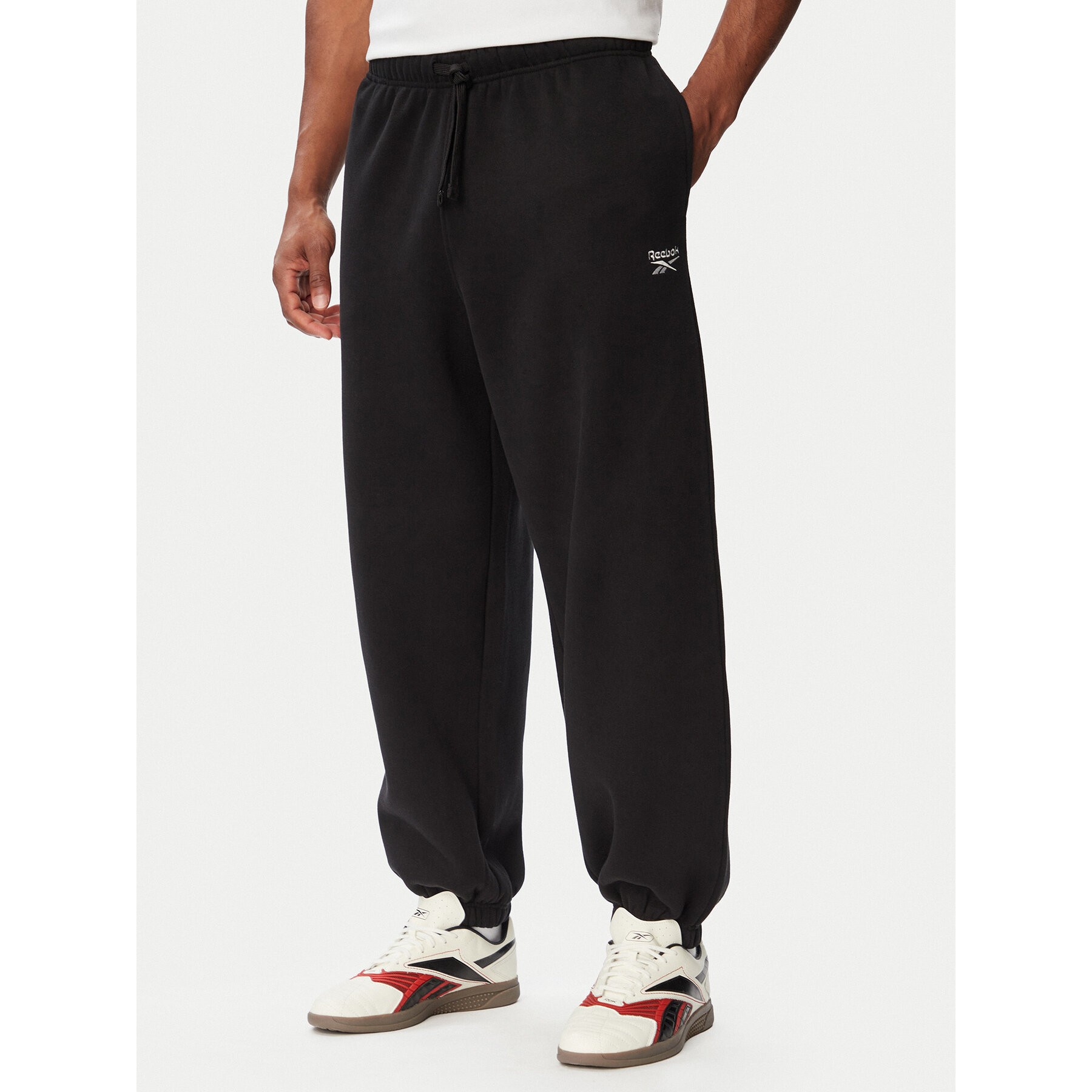 Reebok Donji dio trenerke Filip RK25727CCM Crna Regular Fit
