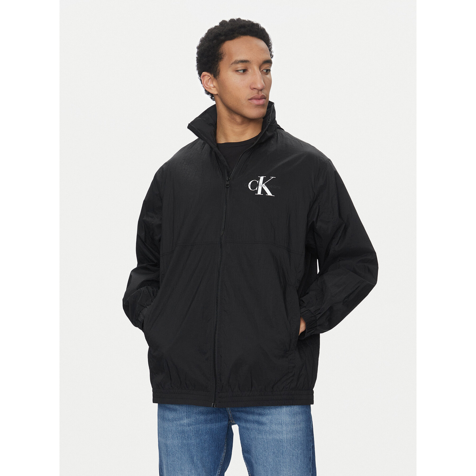 Calvin Klein Jeans Übergangsjacke J30J325108 Schwarz Regular Fit