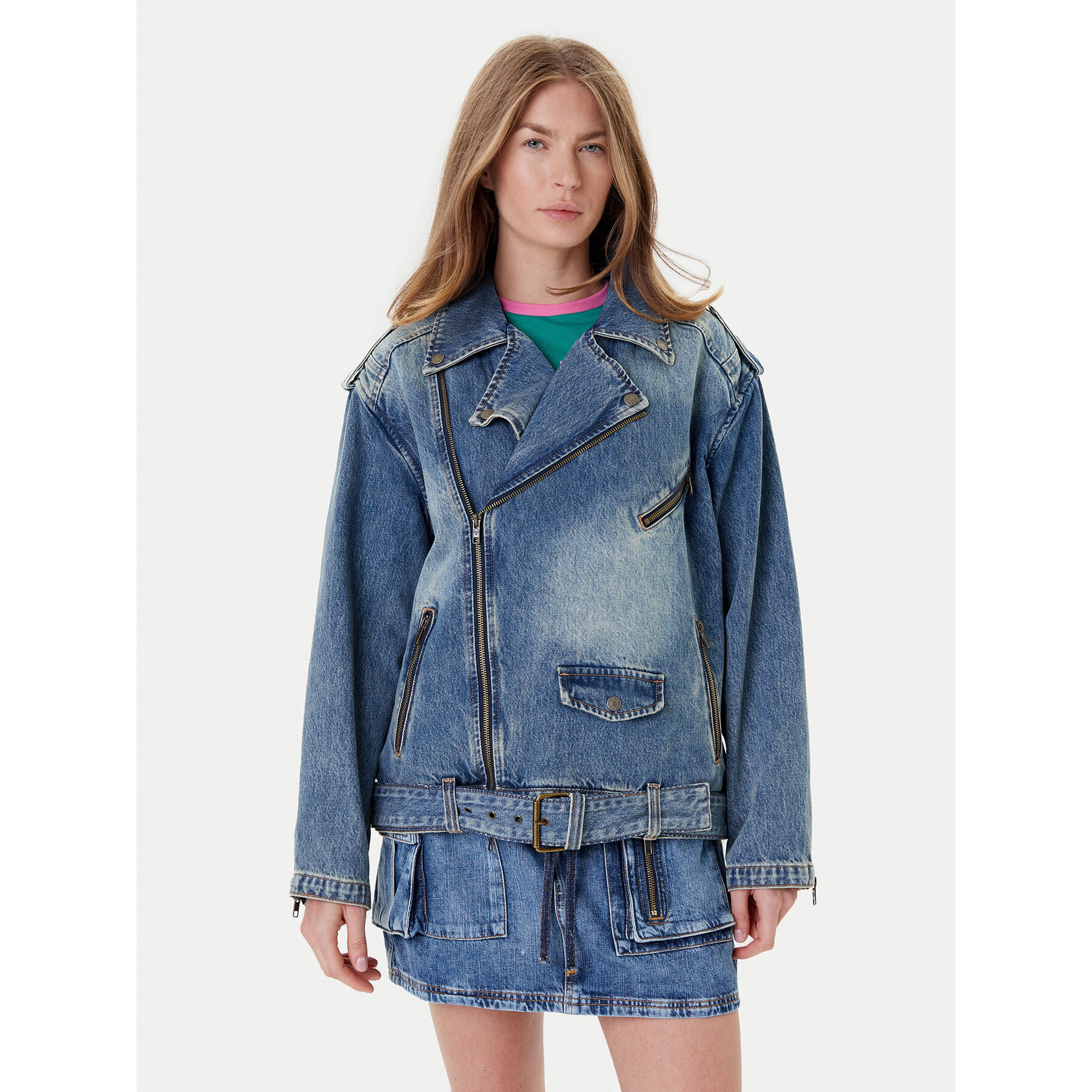 Guess Jeansjacke W5YN70 D4XYZ Blau Regular Fit