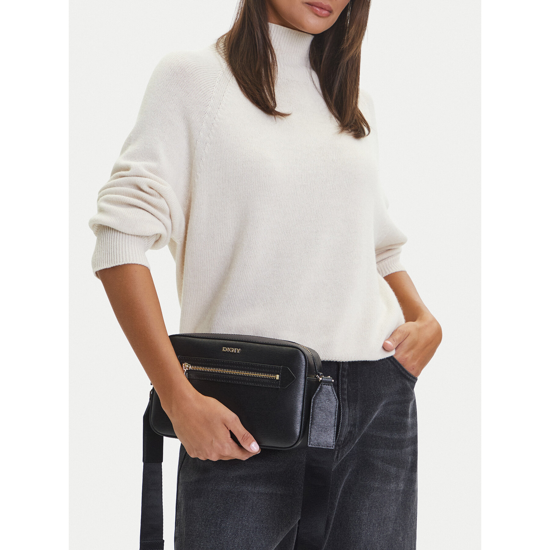 Дамска чанта DKNY R42E3E22 Черен