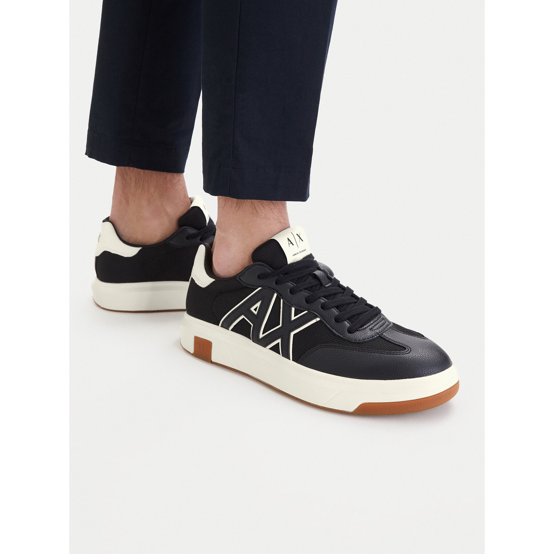 Tenisice Armani Exchange XM002687 AF22775 MZ752 Tamnoplava