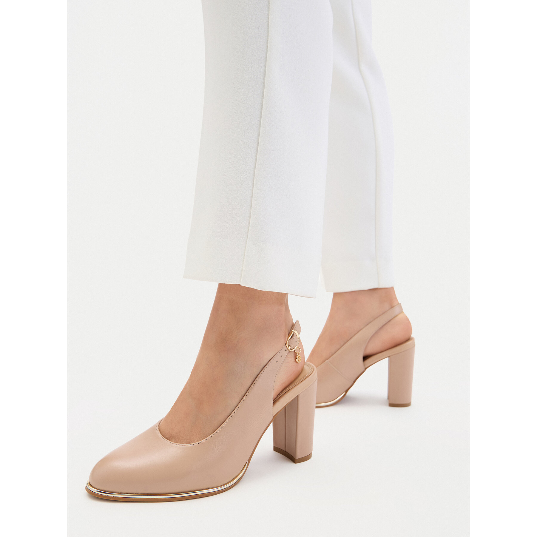 Pantofi pumps Lasocki CEO-WS3786-02 Bej