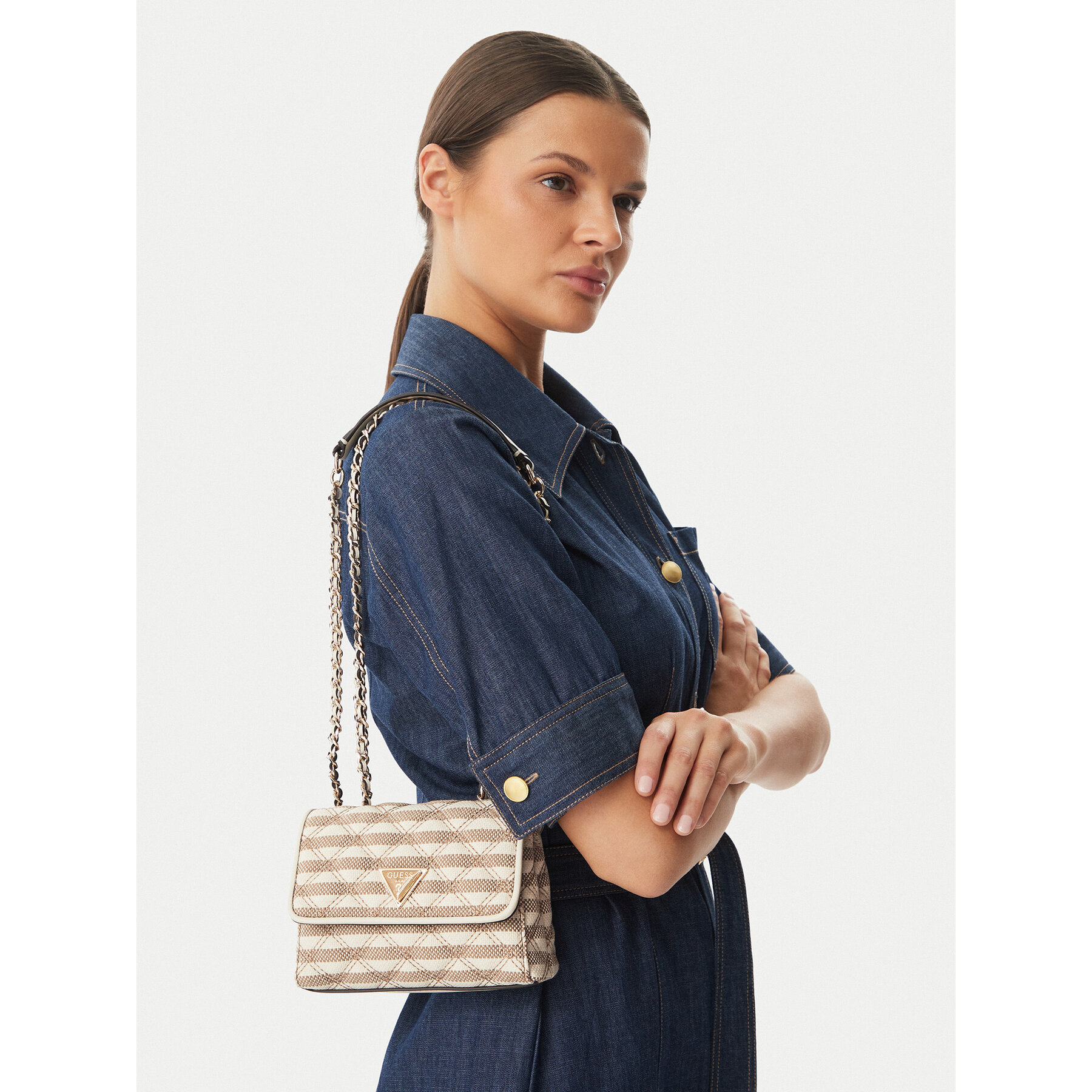 Τσάντα Guess Giully II Mini HWAG96 73740 Μπεζ