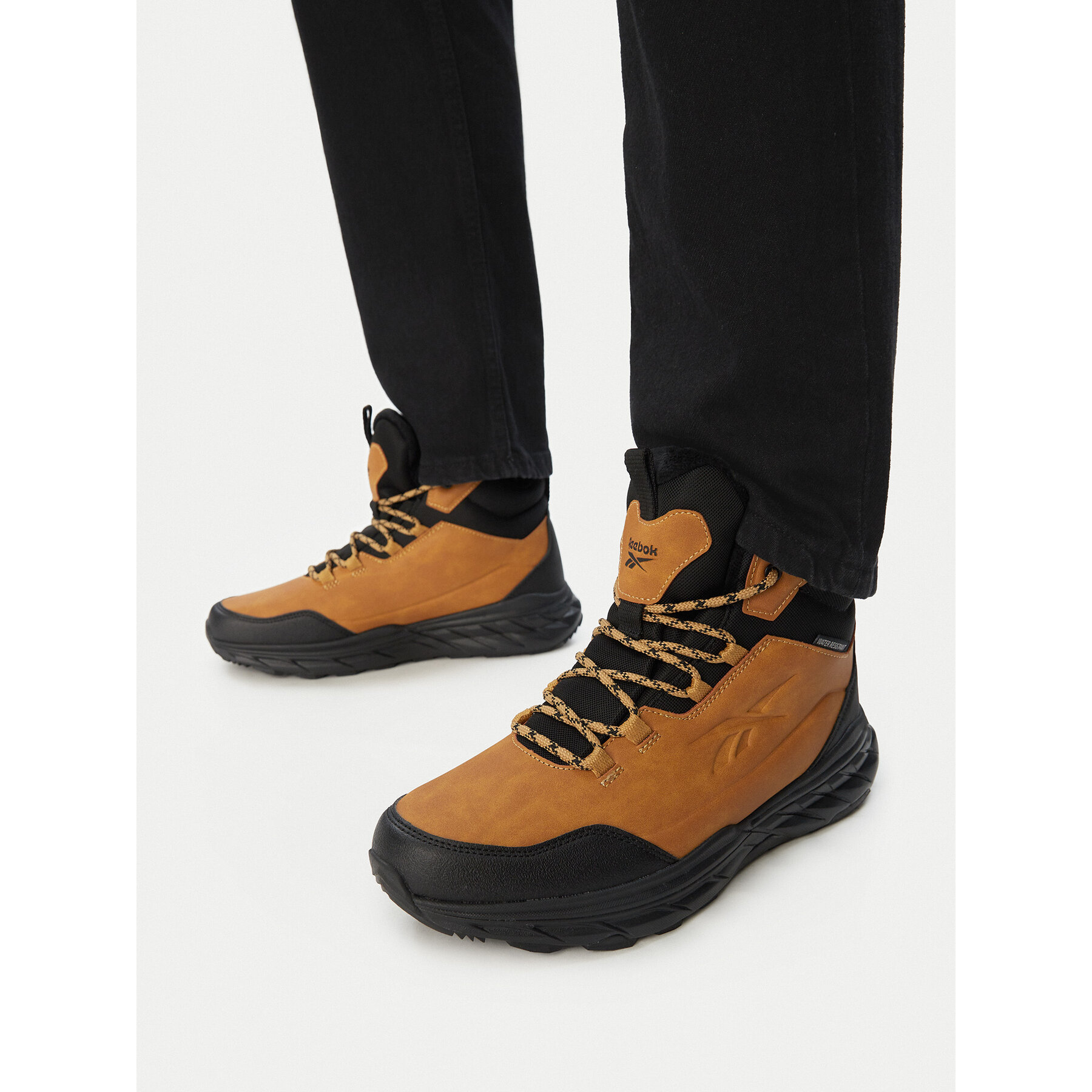 Gležnjače Reebok CEOWB-H8-301 Smeđa